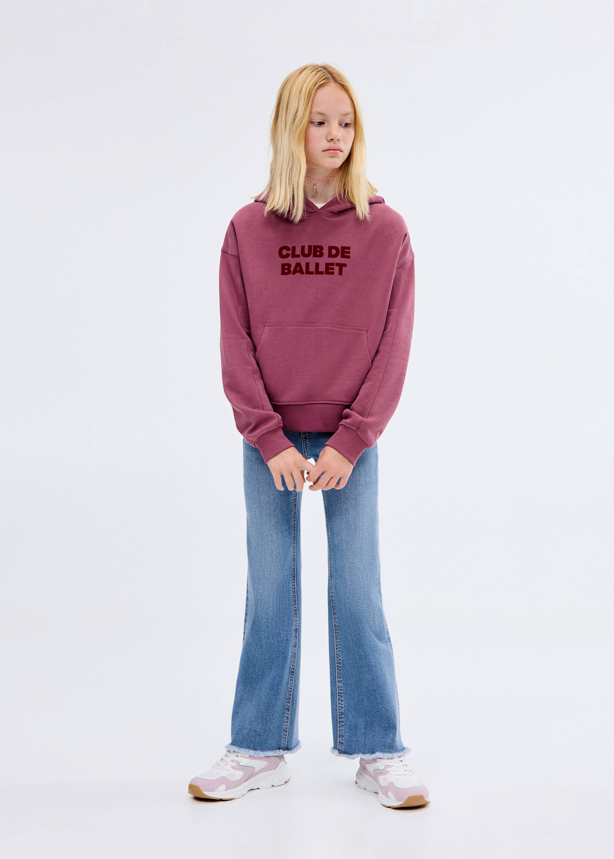 Frayed low-rise skinny jeans - General plane