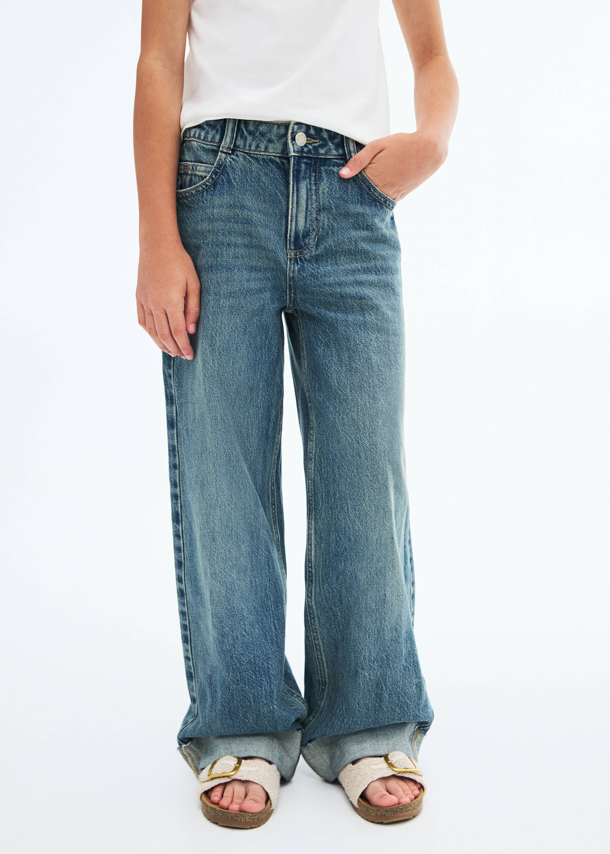 Wide leg jeans with turned-up hem - Details of the article 6