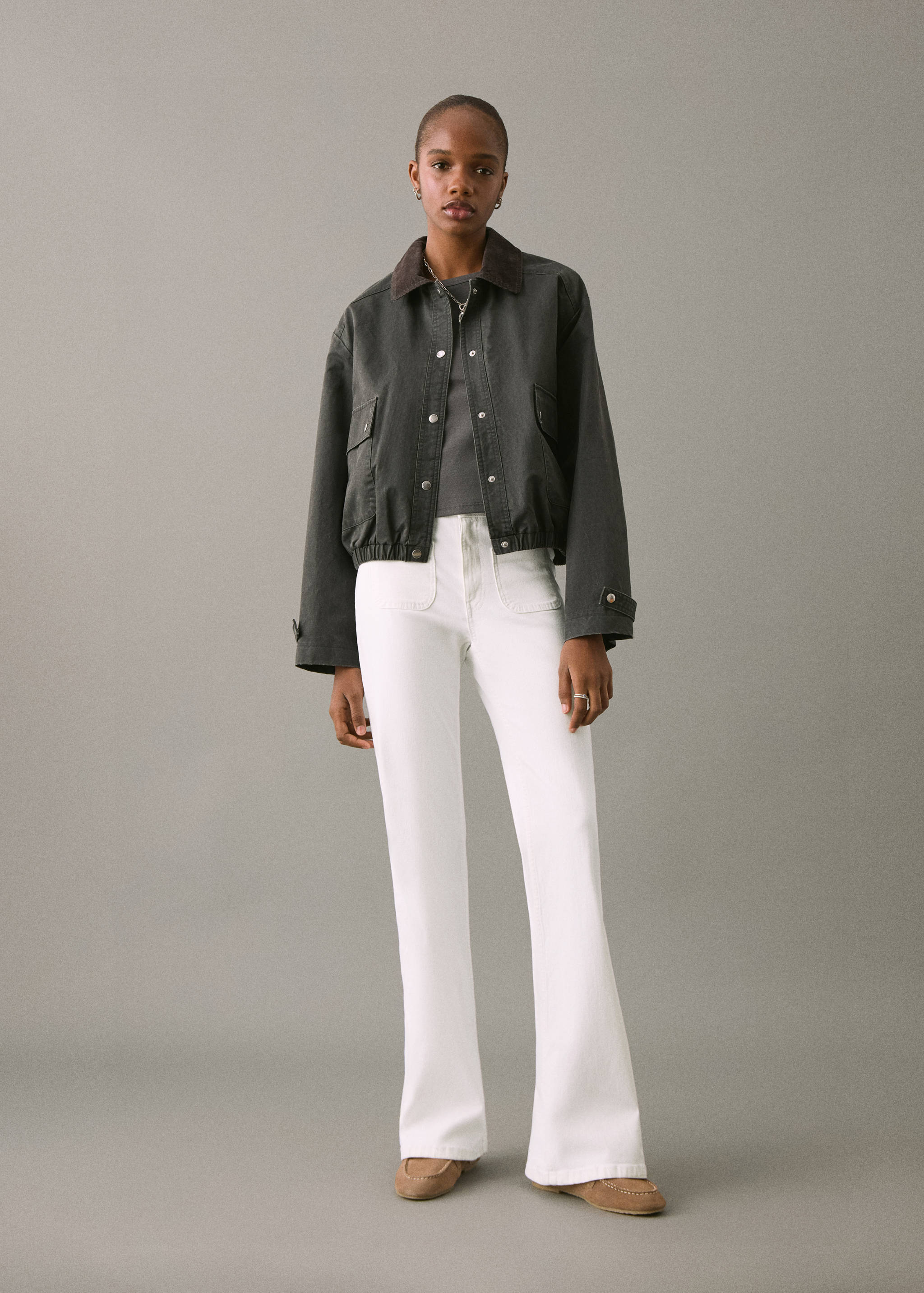 Flared jeans with pocket - General plane