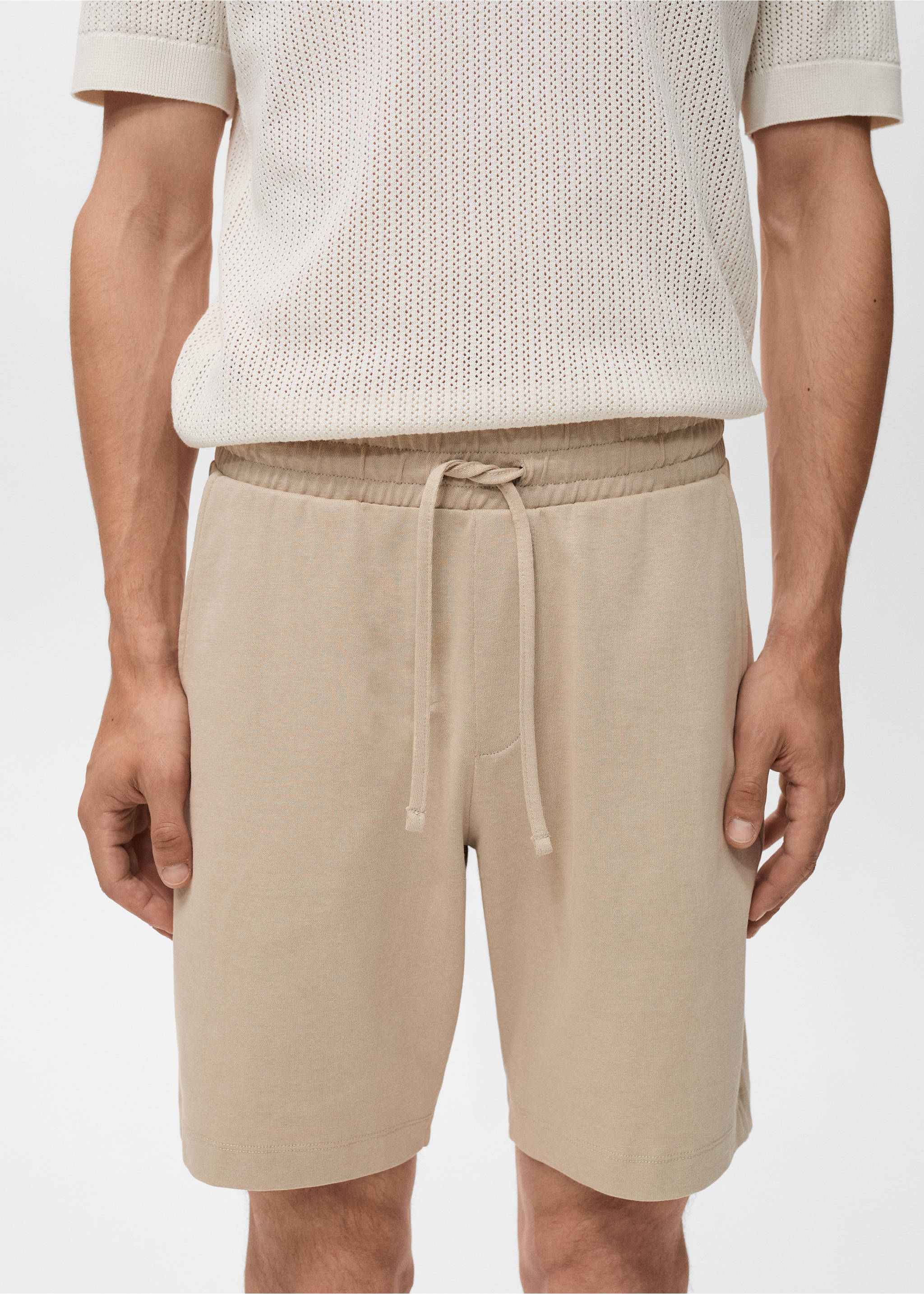 100% cotton bermuda shorts with drawstring - Details of the article 1, Ecru. Ref: 17021261-00.