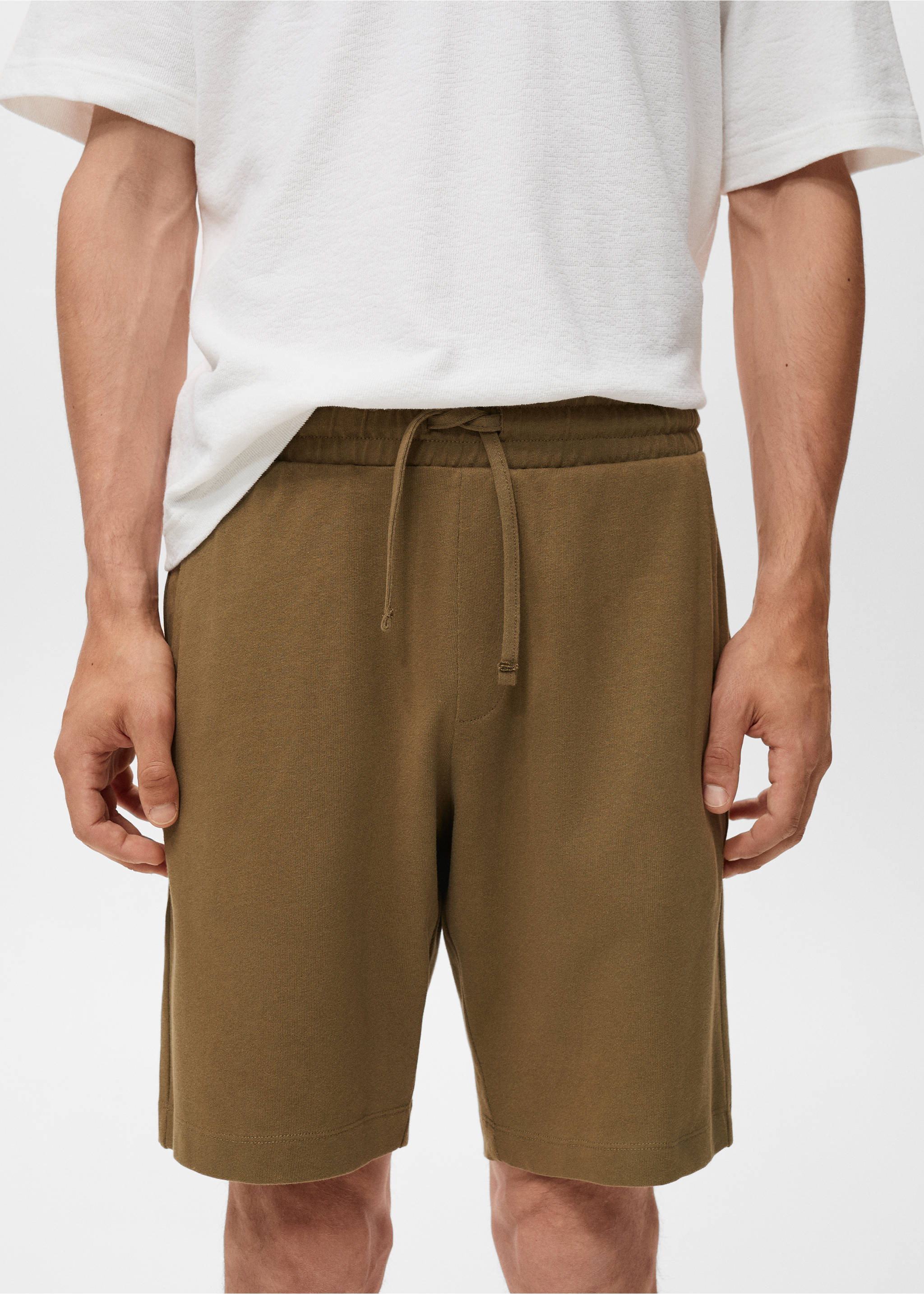 100% cotton bermuda shorts with drawstring - Details of the article 1, Khaki. Ref: 17021261-00.