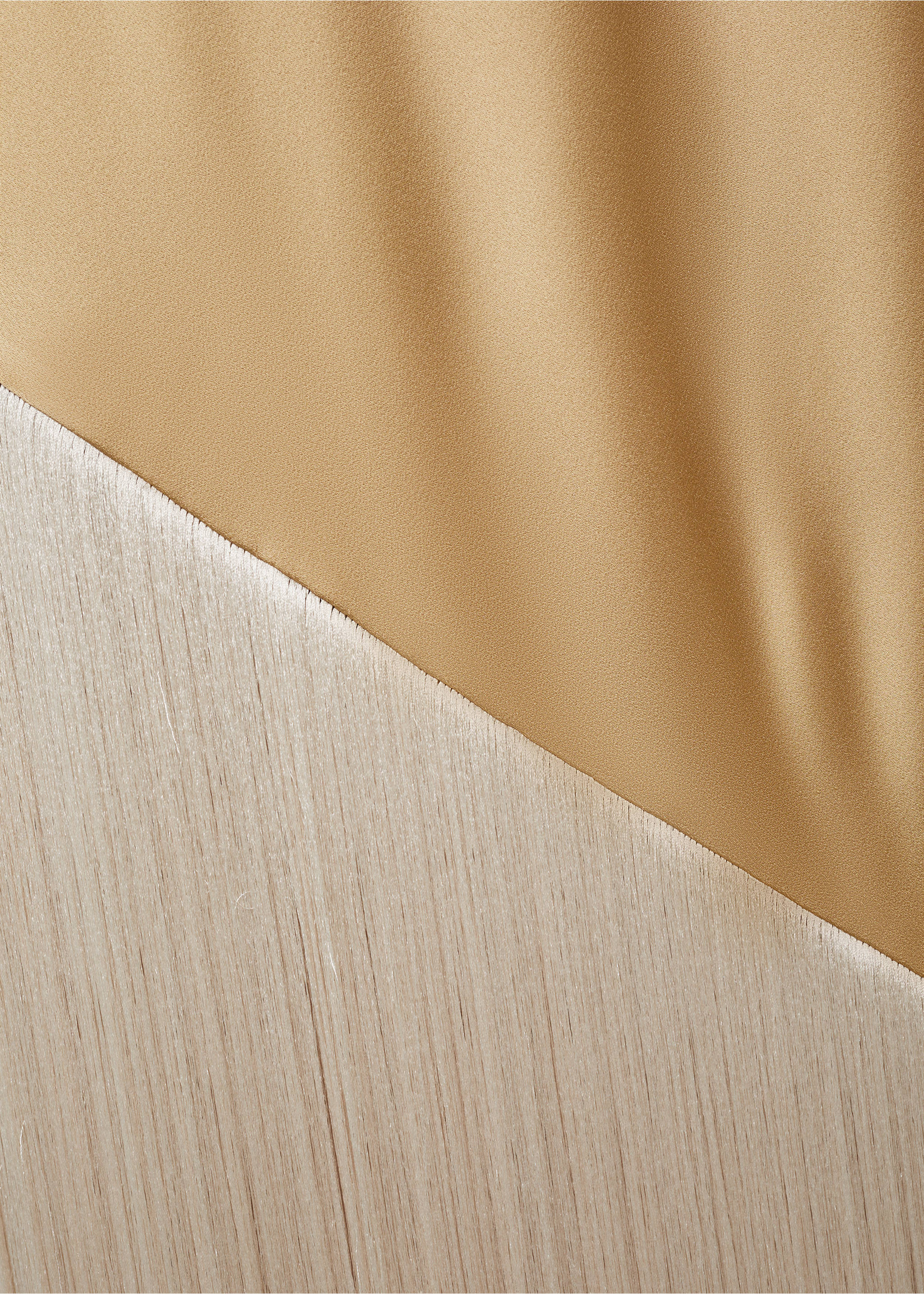Robe satinée asymétrique à franges - Détail de l'article 8, Beige. Ref: 17021265-00.