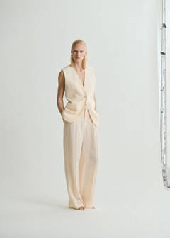 Straight-fit suit trousers — Vanilla 2