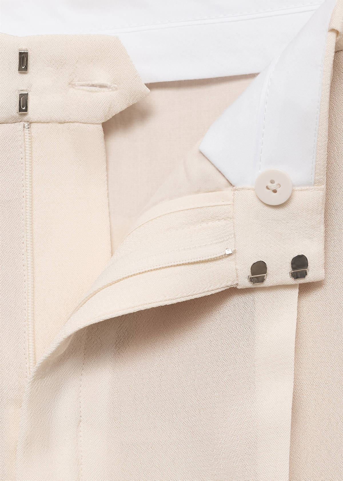 Straight-fit suit trousers — Vanilla
