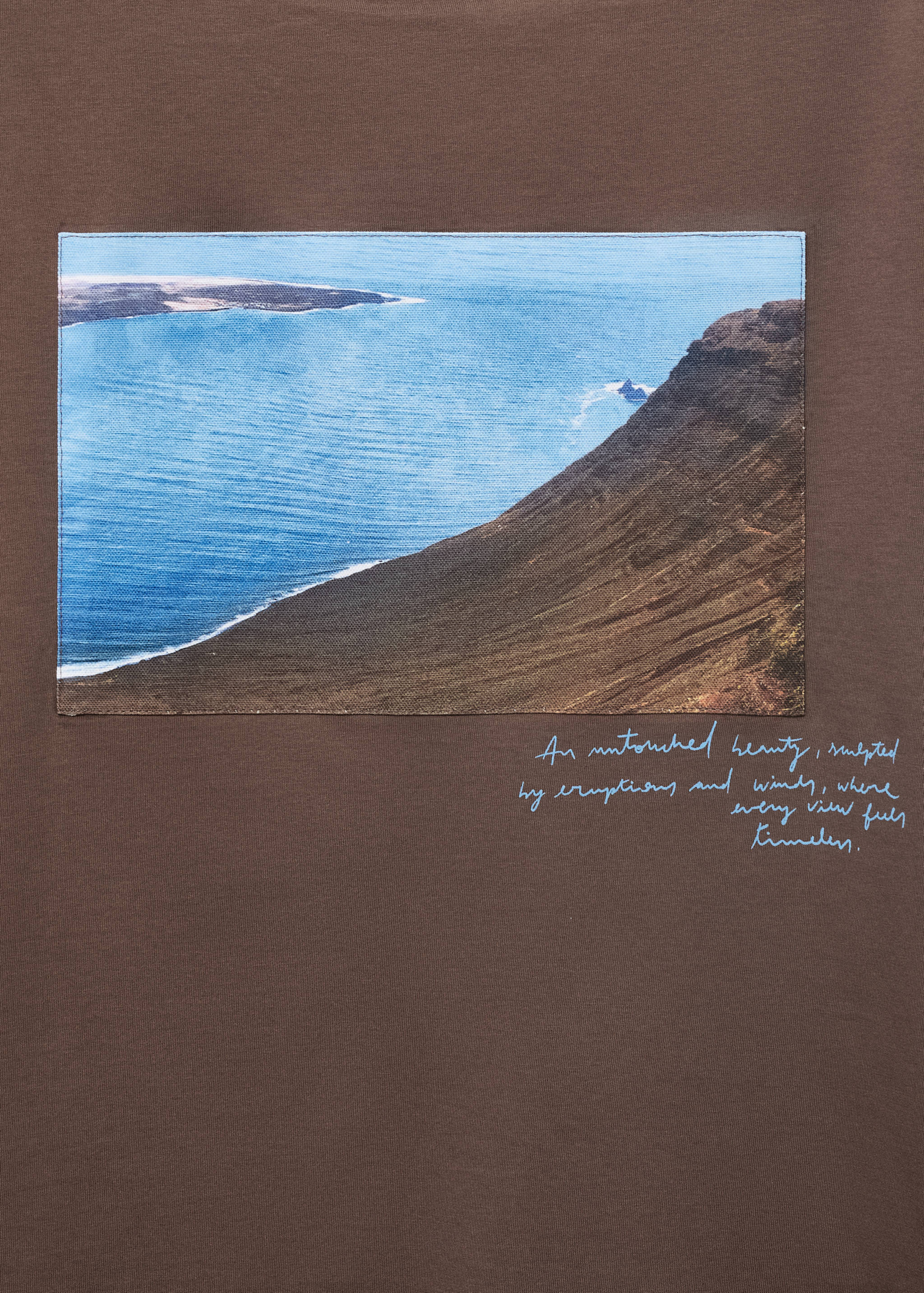 T-shirt with printed patch - Details of the article 0