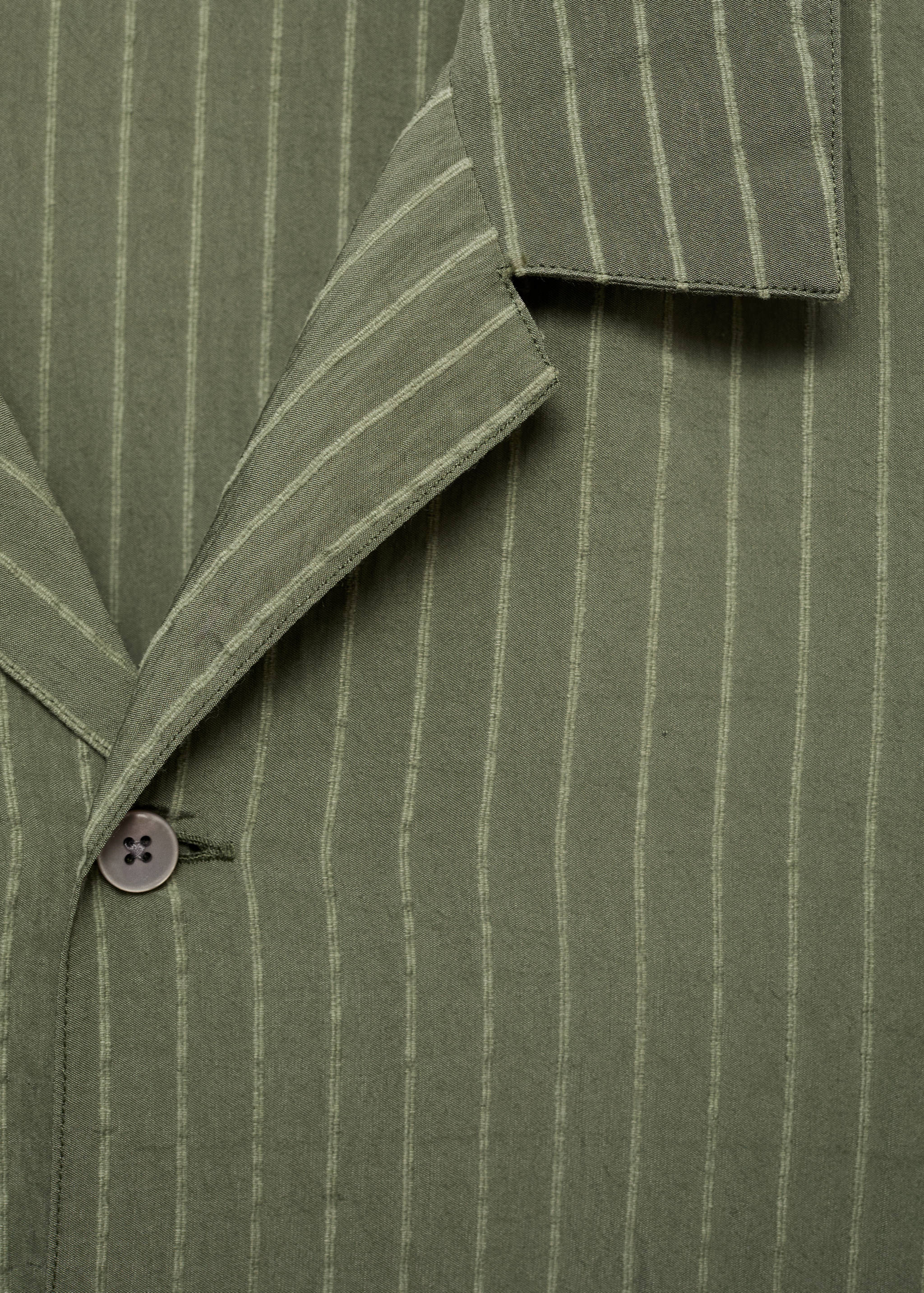 Short sleeve striped shirt - Details of the article 8