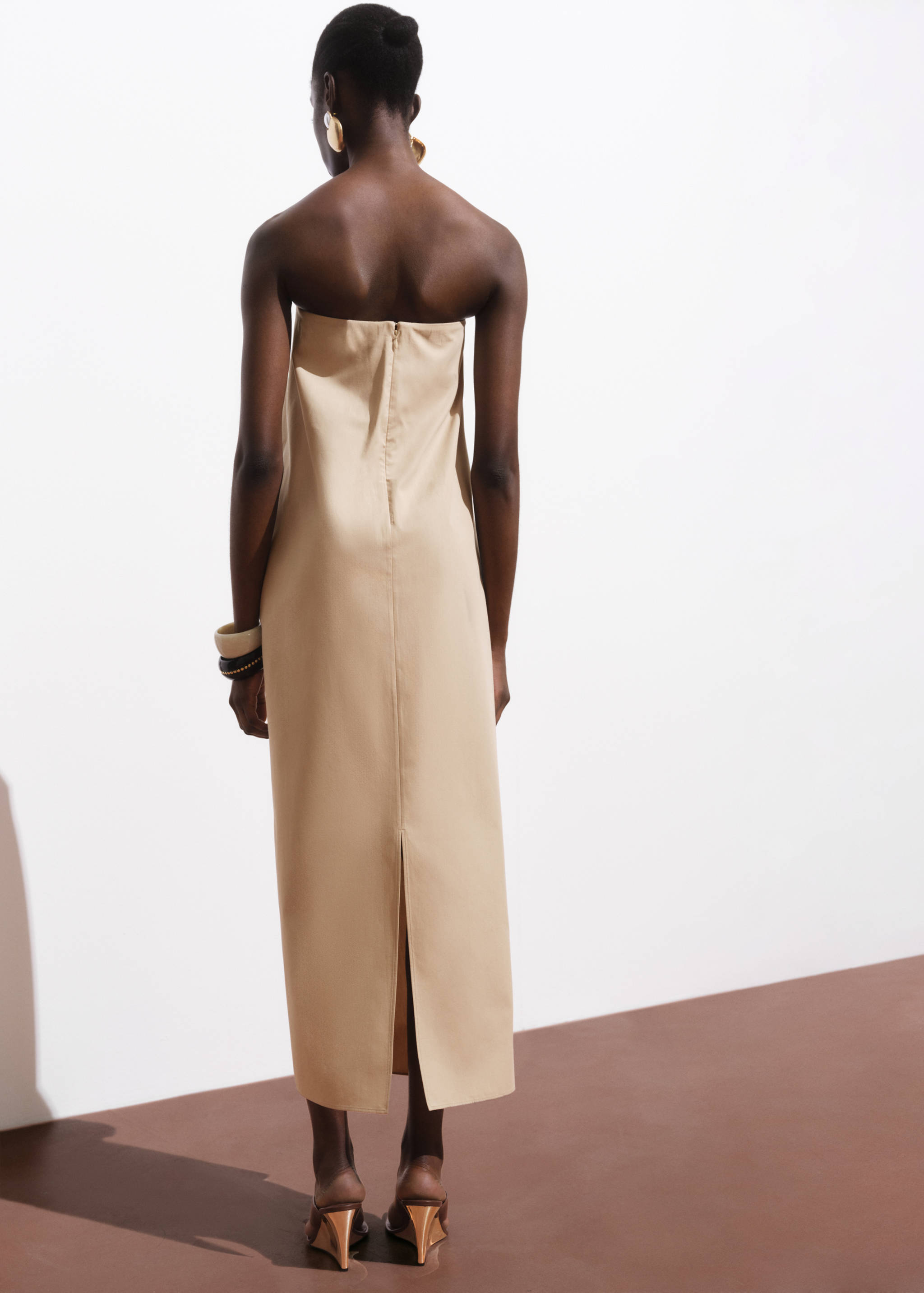 Robe longue décolleté en cœur - Verso de l’article