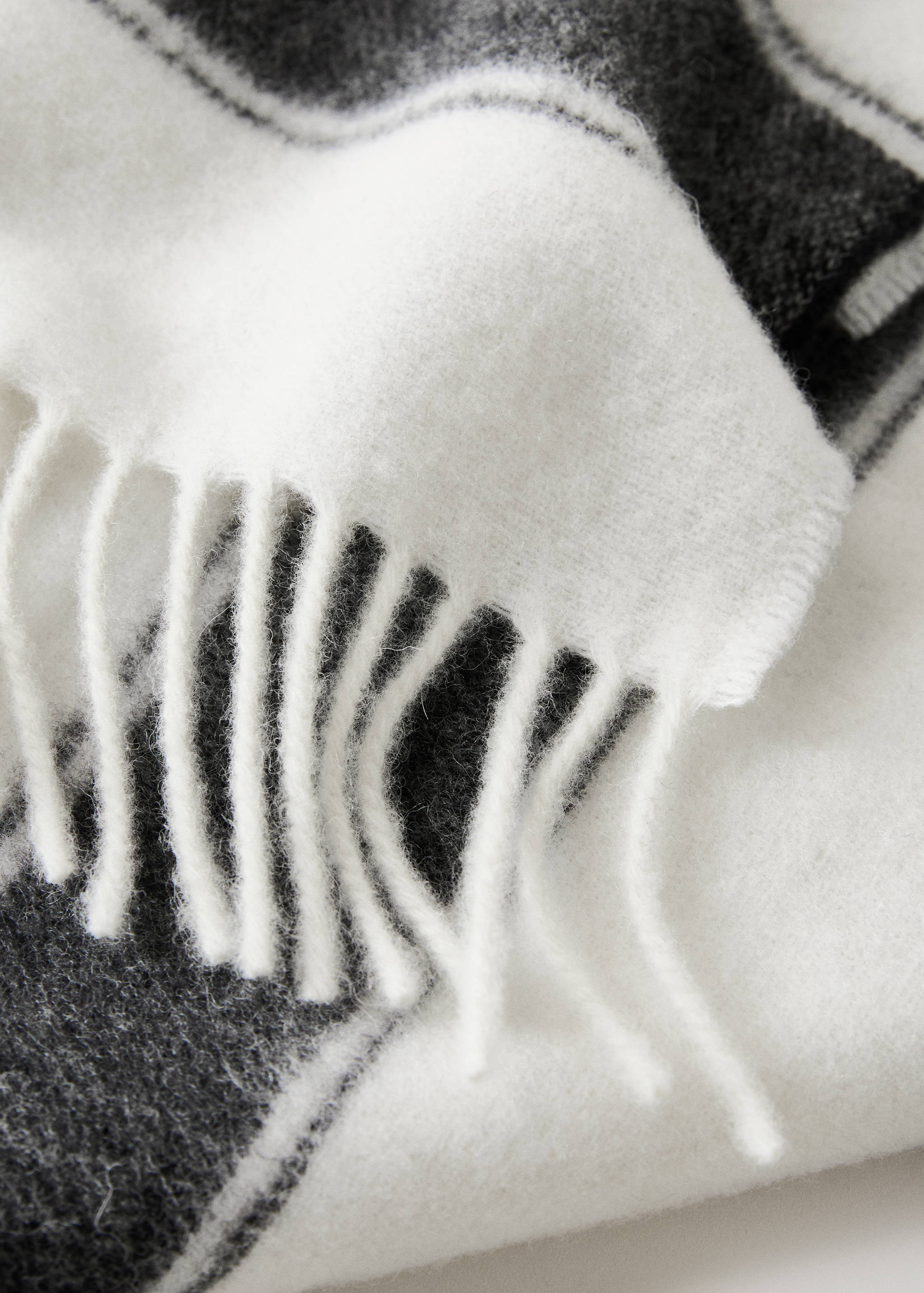 Zweifarbige Streifen-Wolldecke - Detail des Artikels 1