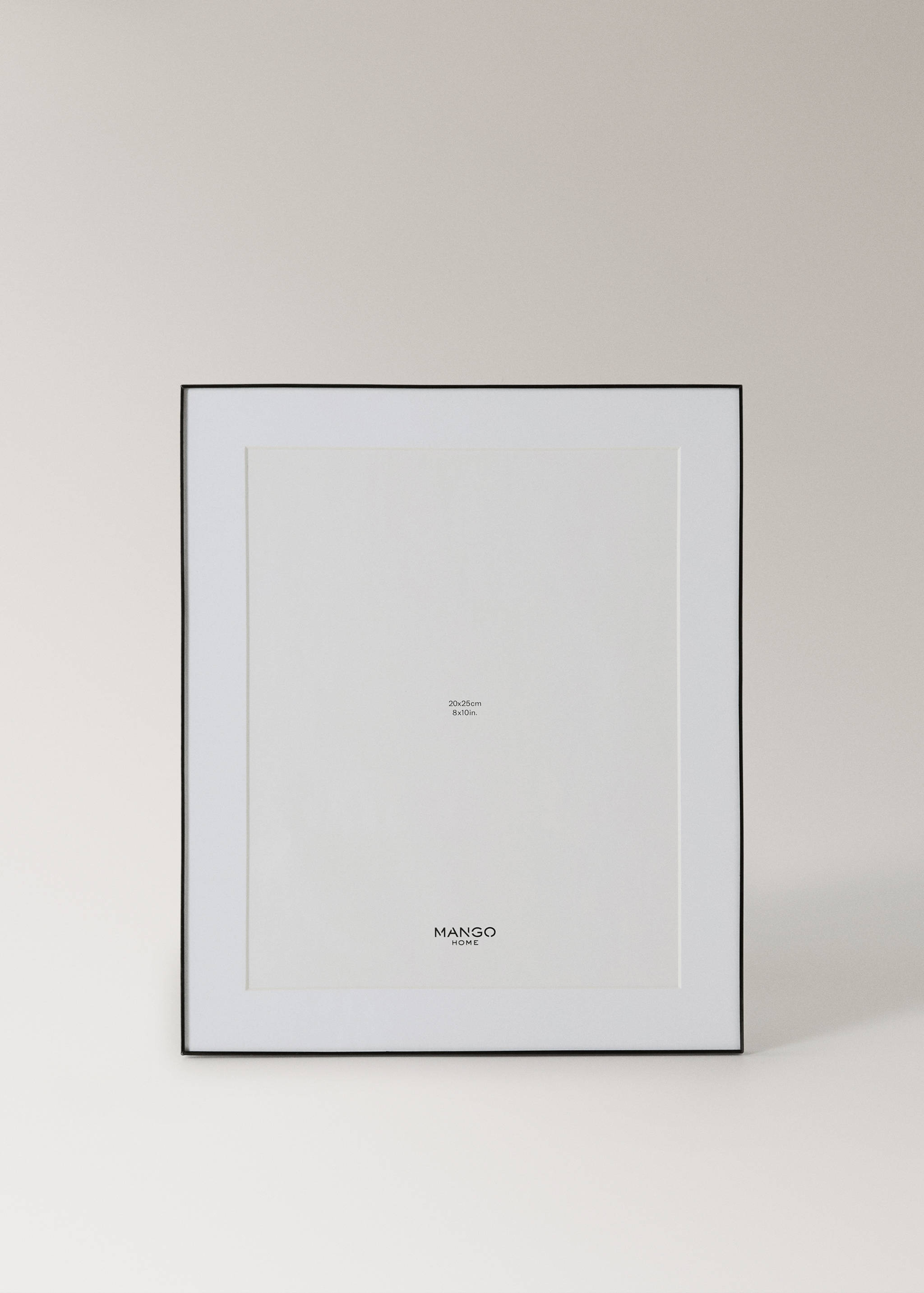 Large frame with metal profile - Article without model