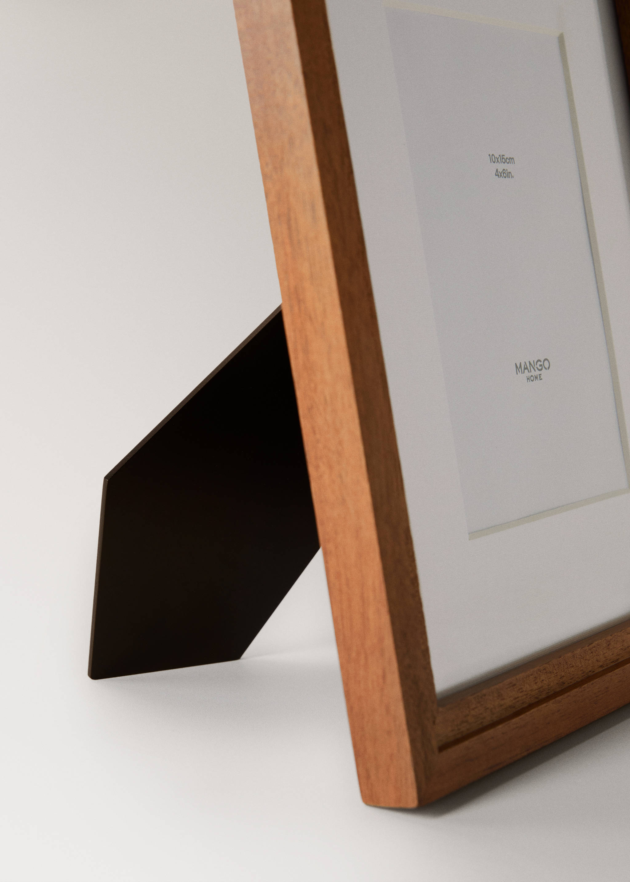 Ramă mică de lemn în relief passepartout - Detaliu al articolului 3