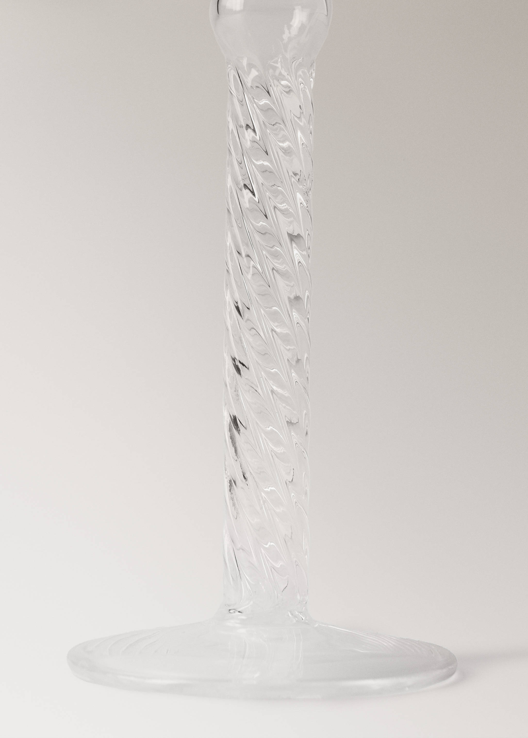 Spiraalvormige kandelaar van boriumsilicaat - Detail van het artikel 2