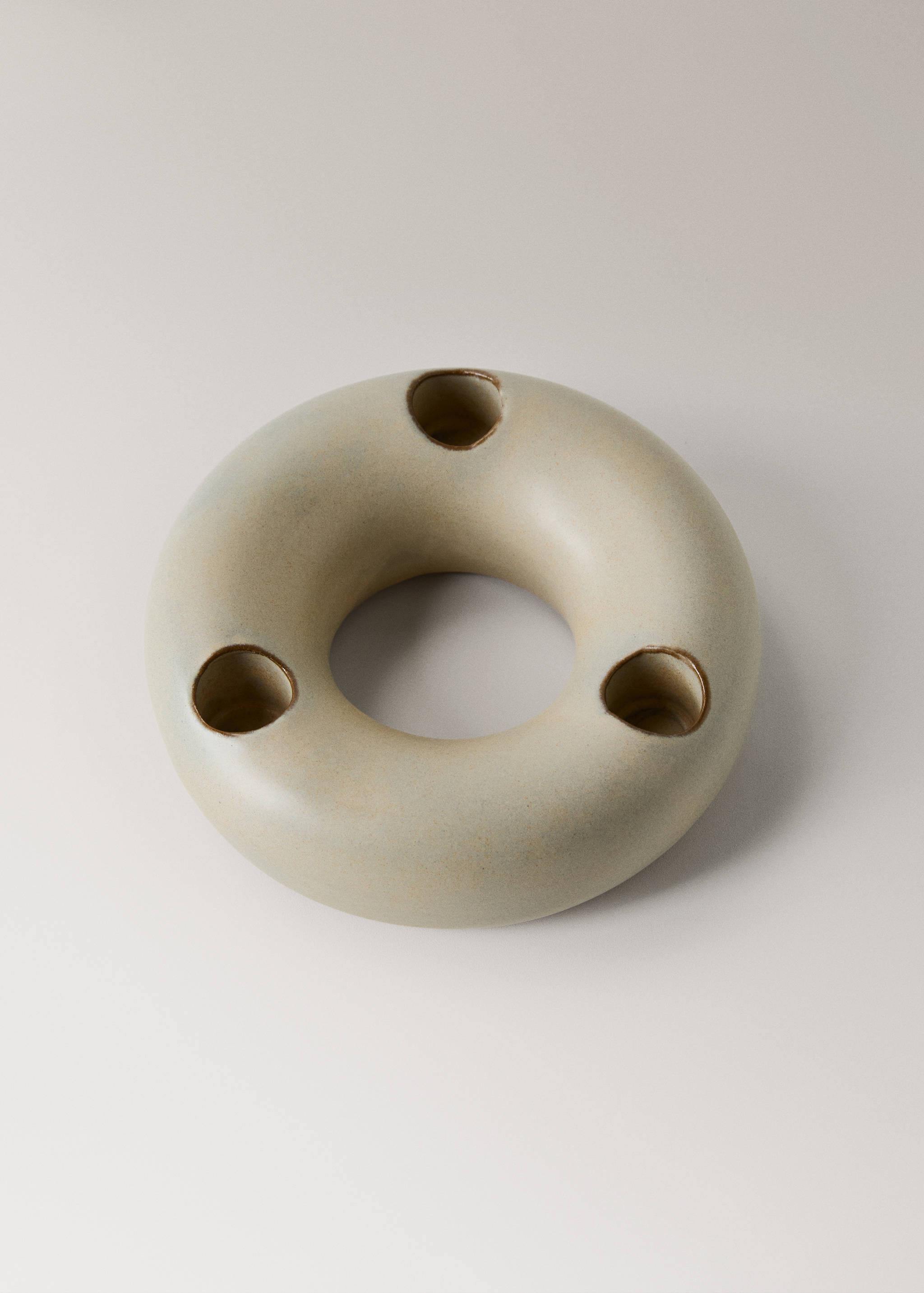 Round stoneware chandelier - Details of the article 1