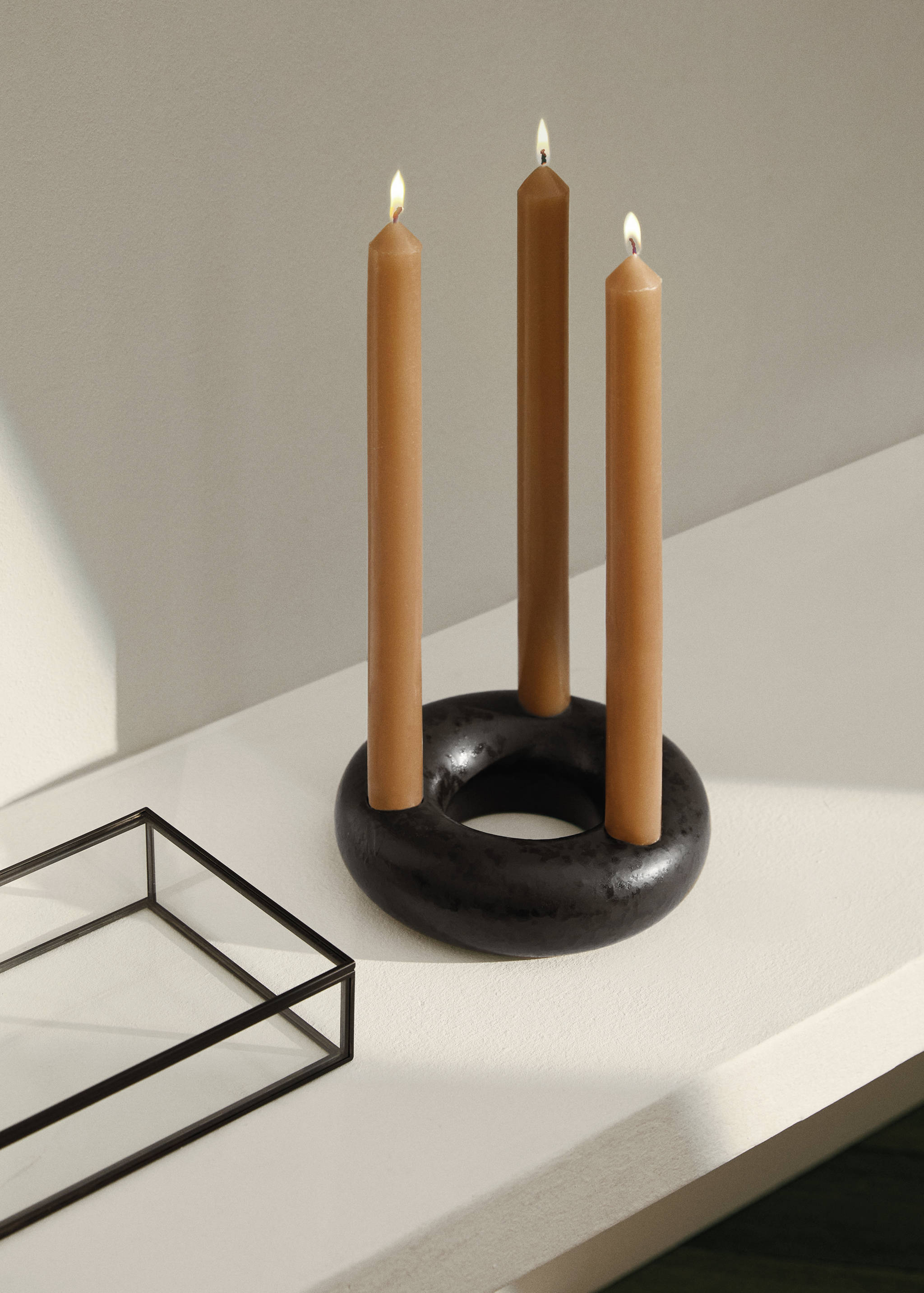 Round stoneware chandelier - General plane