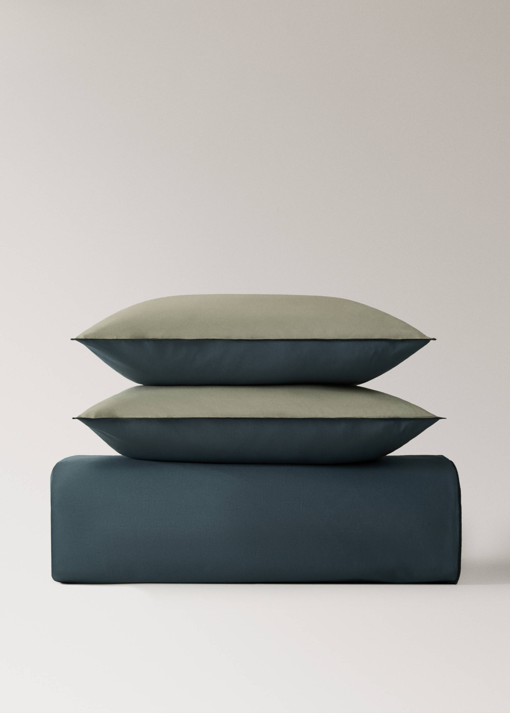 200-thread count percale cotton duvet cover with contrasting overlock for 180/200 cm bed - Details of the article 4