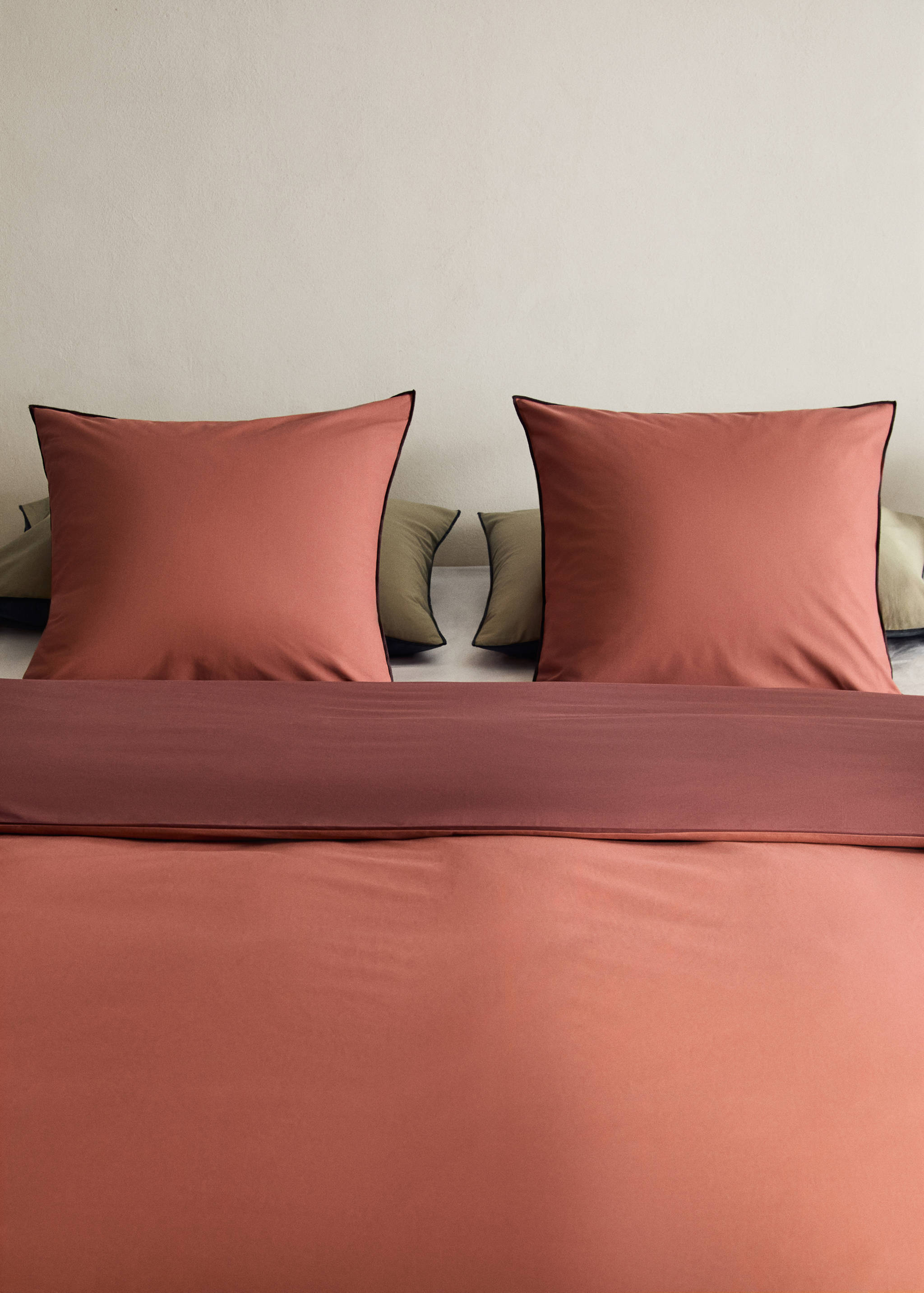 200-thread count percale cotton duvet cover with contrasting overlock for 180/200 cm bed - Details of the article 8