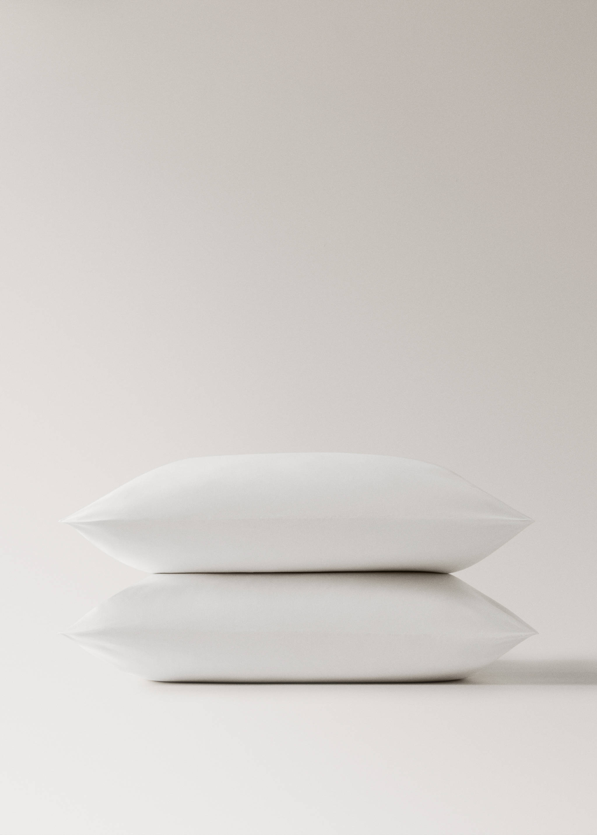 Two cotton percale pillowcases 60x60cm - Details of the article 1