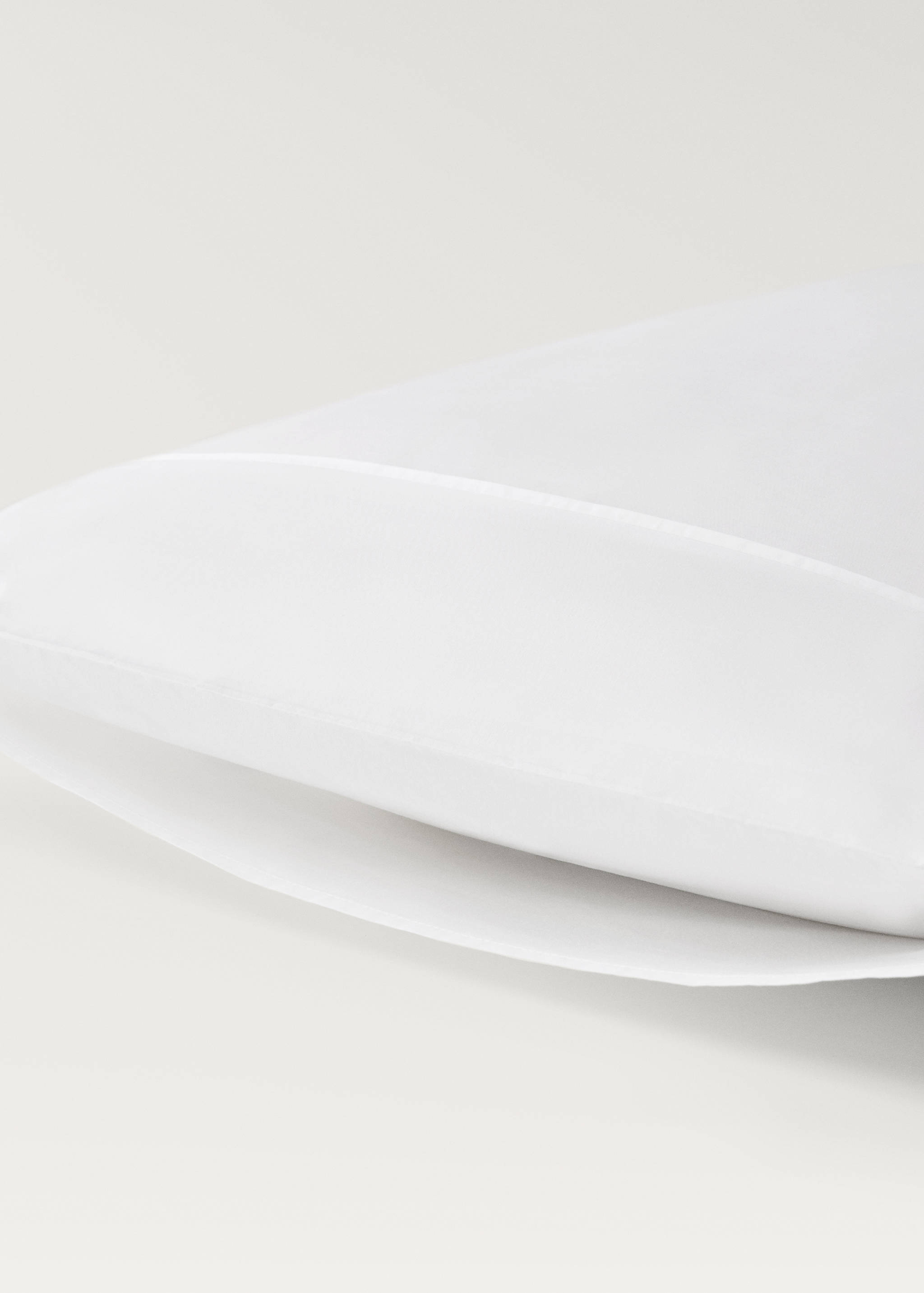 Two 300-thread count cotton percale pillowcases 50x75 cm - Details of the article 2