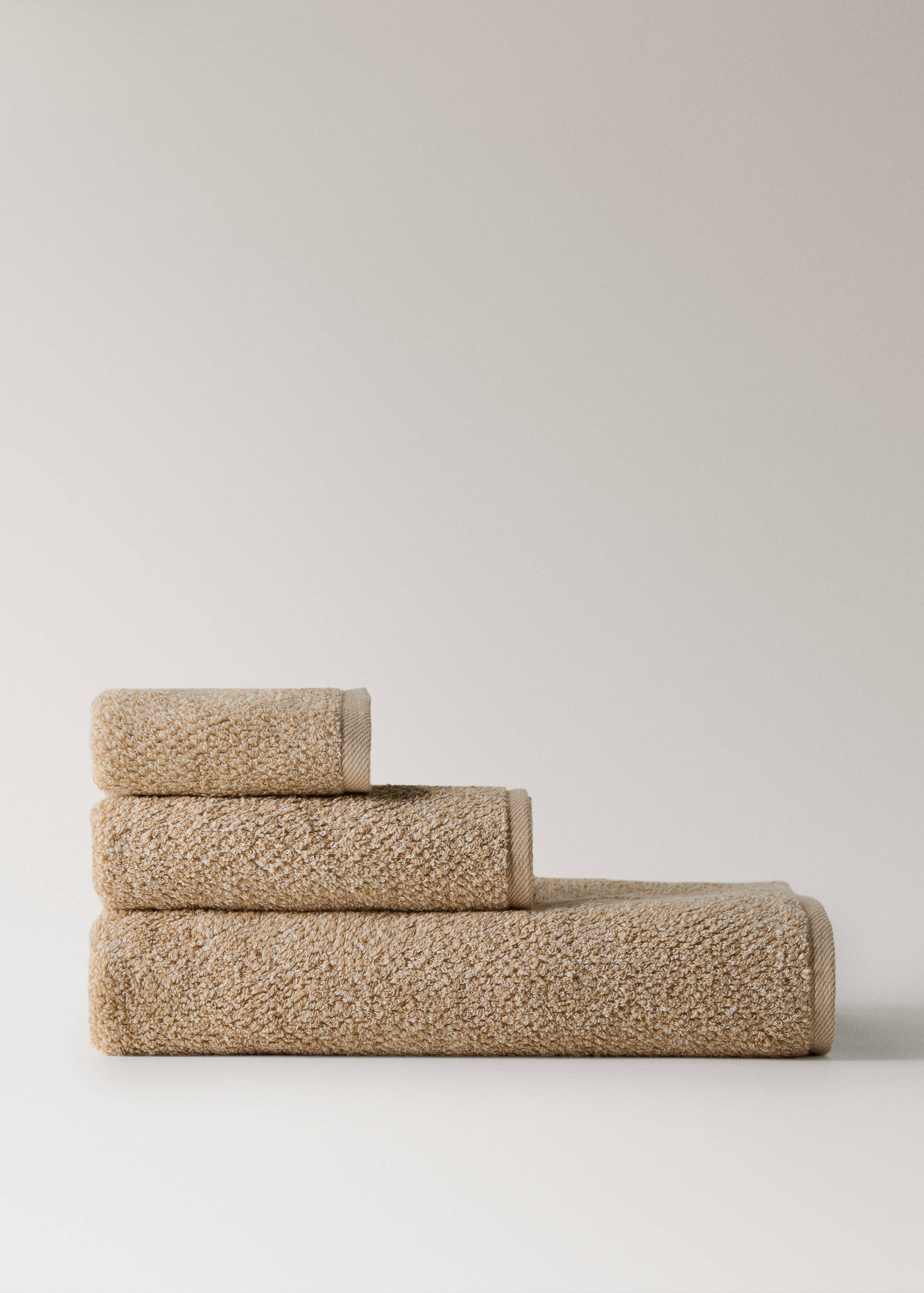 Cotton-blend two-tone washbasin towel - Article without model