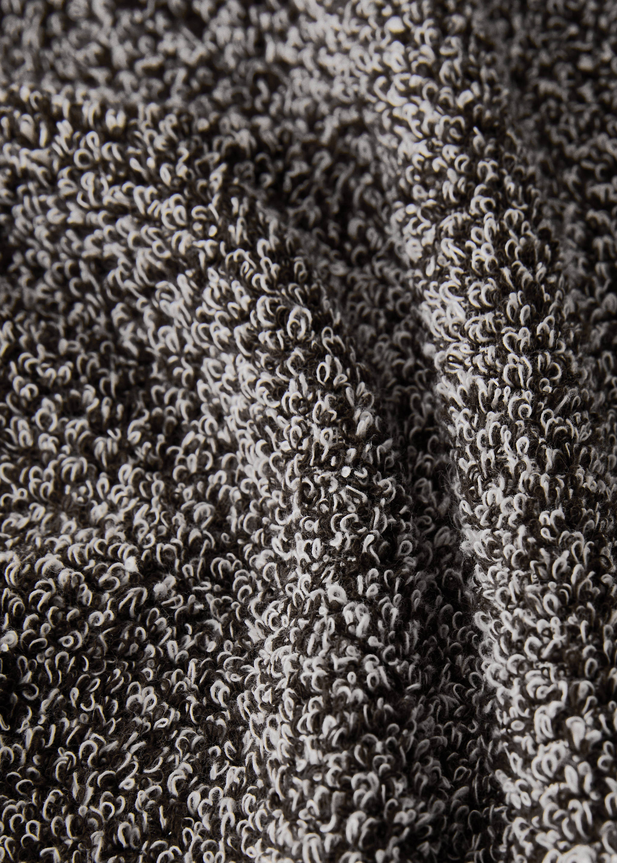 Cotton-blend two-tone washbasin towel - Details of the article 1