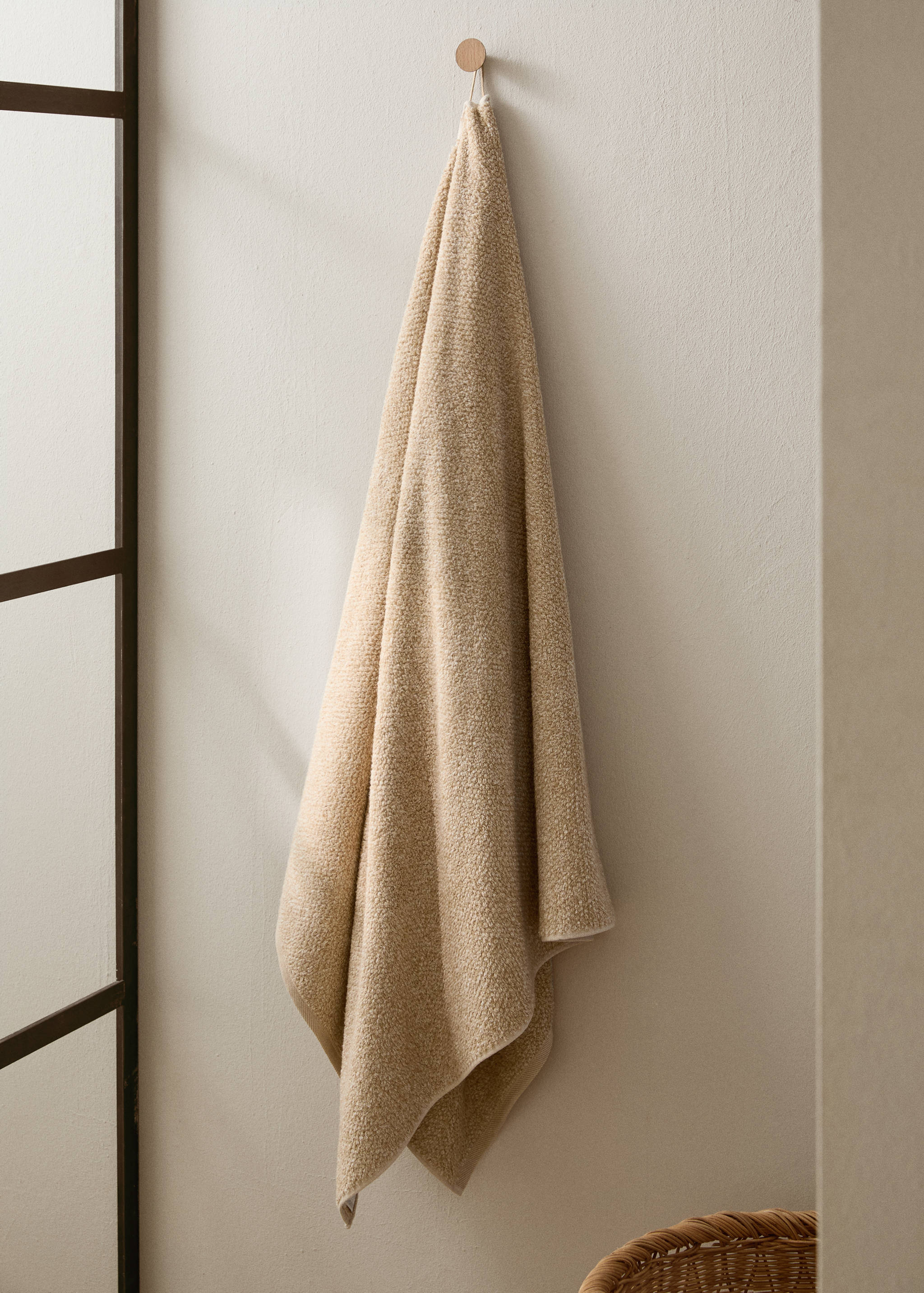 Cotton-blend two-tone bath towel - General plane