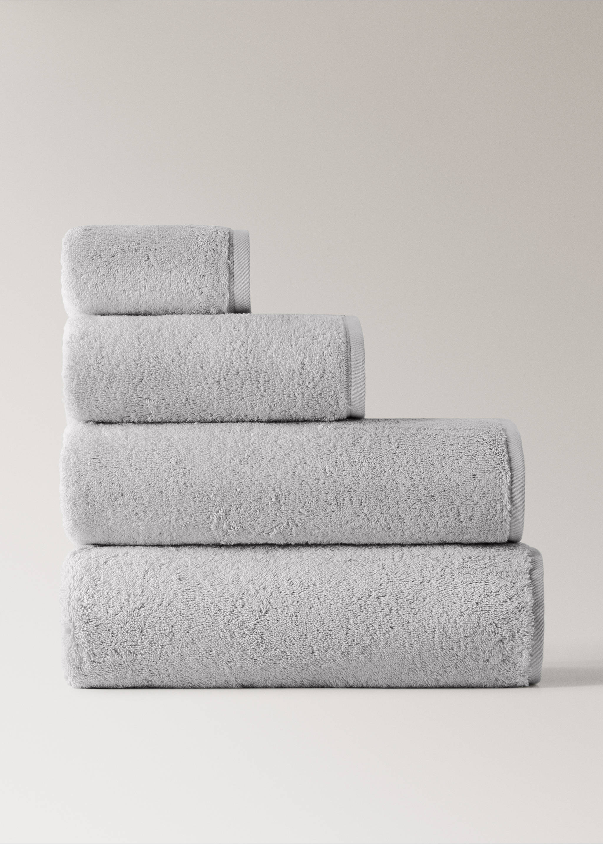 Soft cotton towel - Article without model, Light Heather Grey. Ref: 17021596-00.