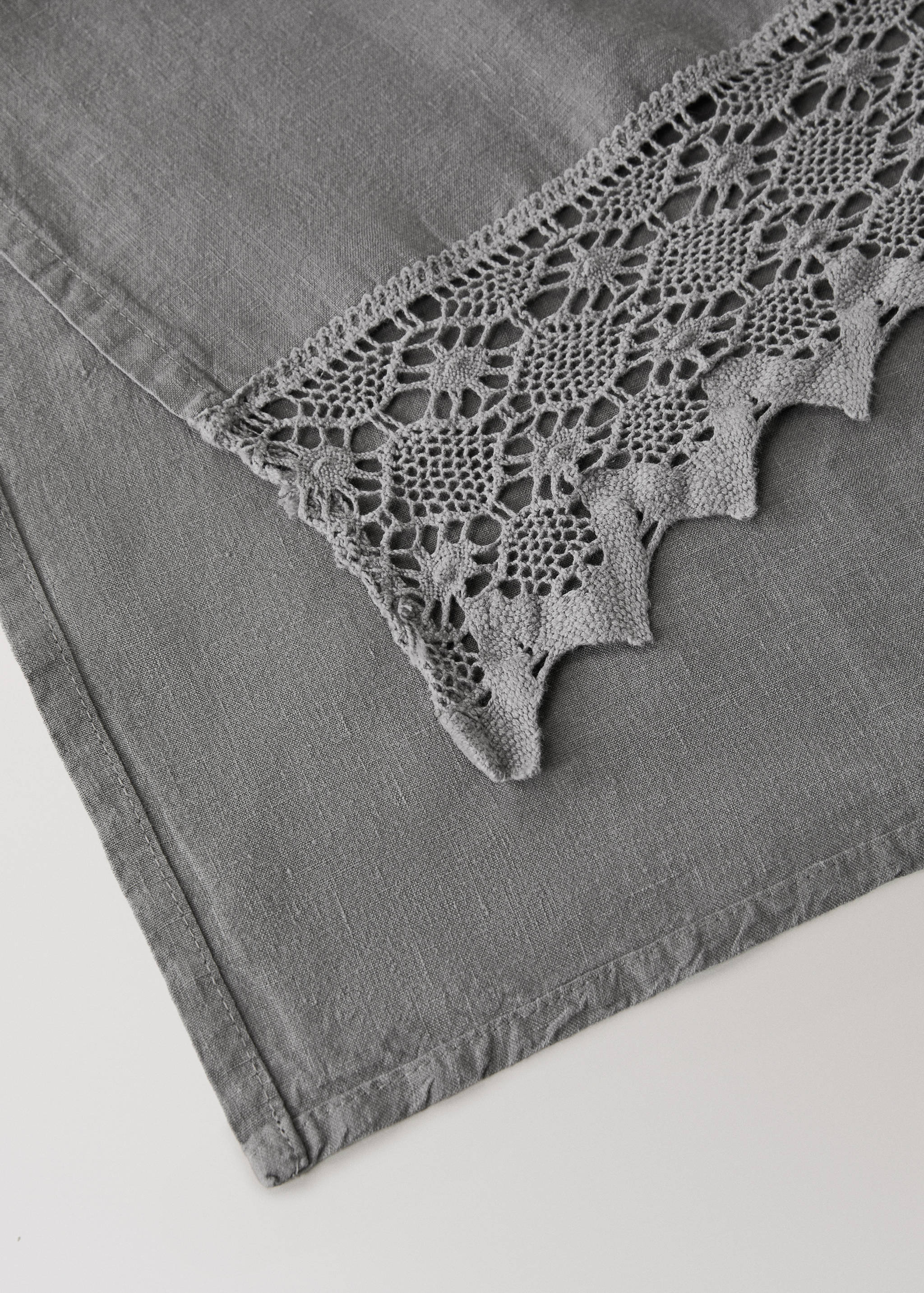 Πετσέτα λινή με τελείωμα δαντέλα - Λεπτομέρεια του προϊόντος 3