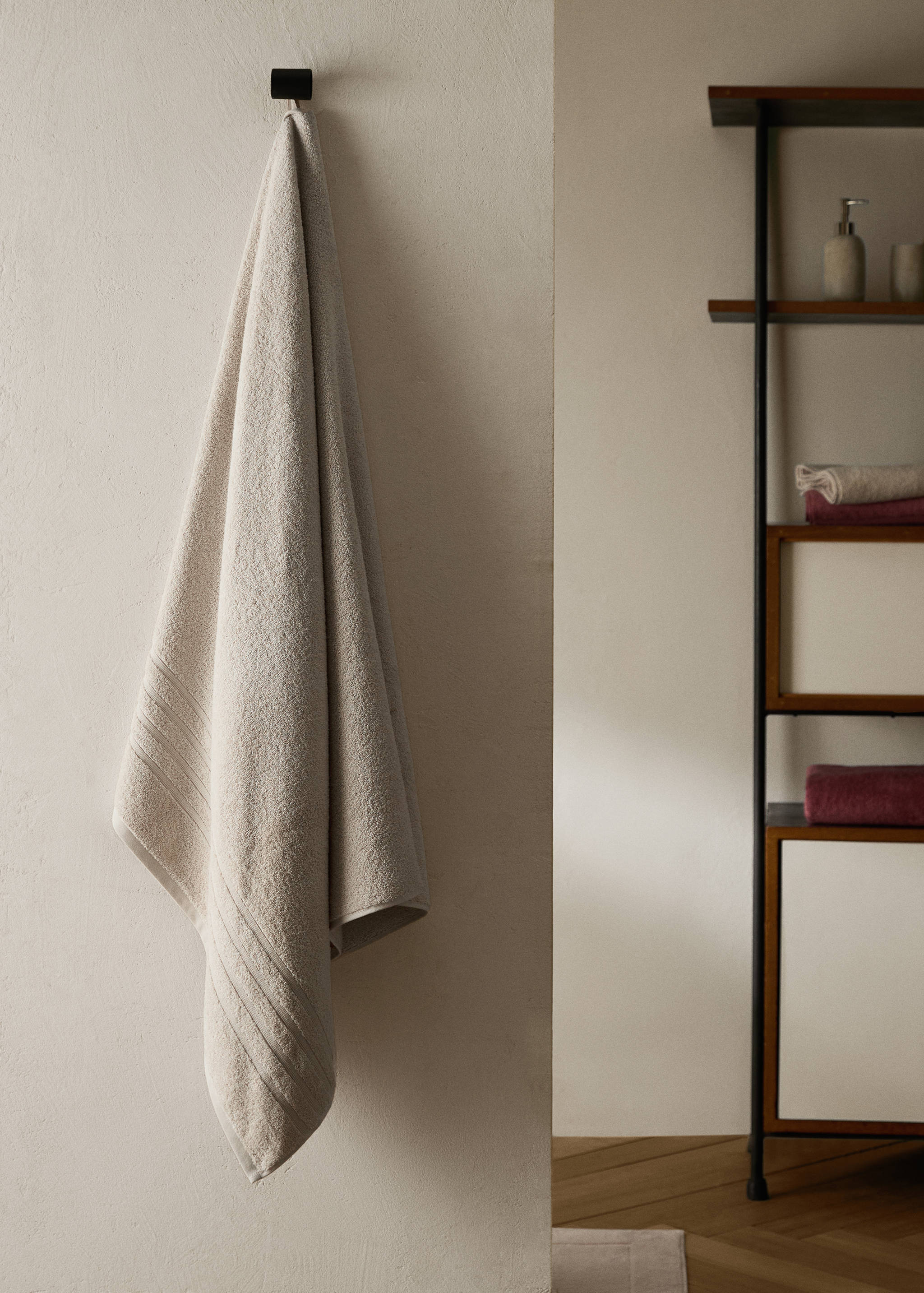 Cotton bath towel - General plane