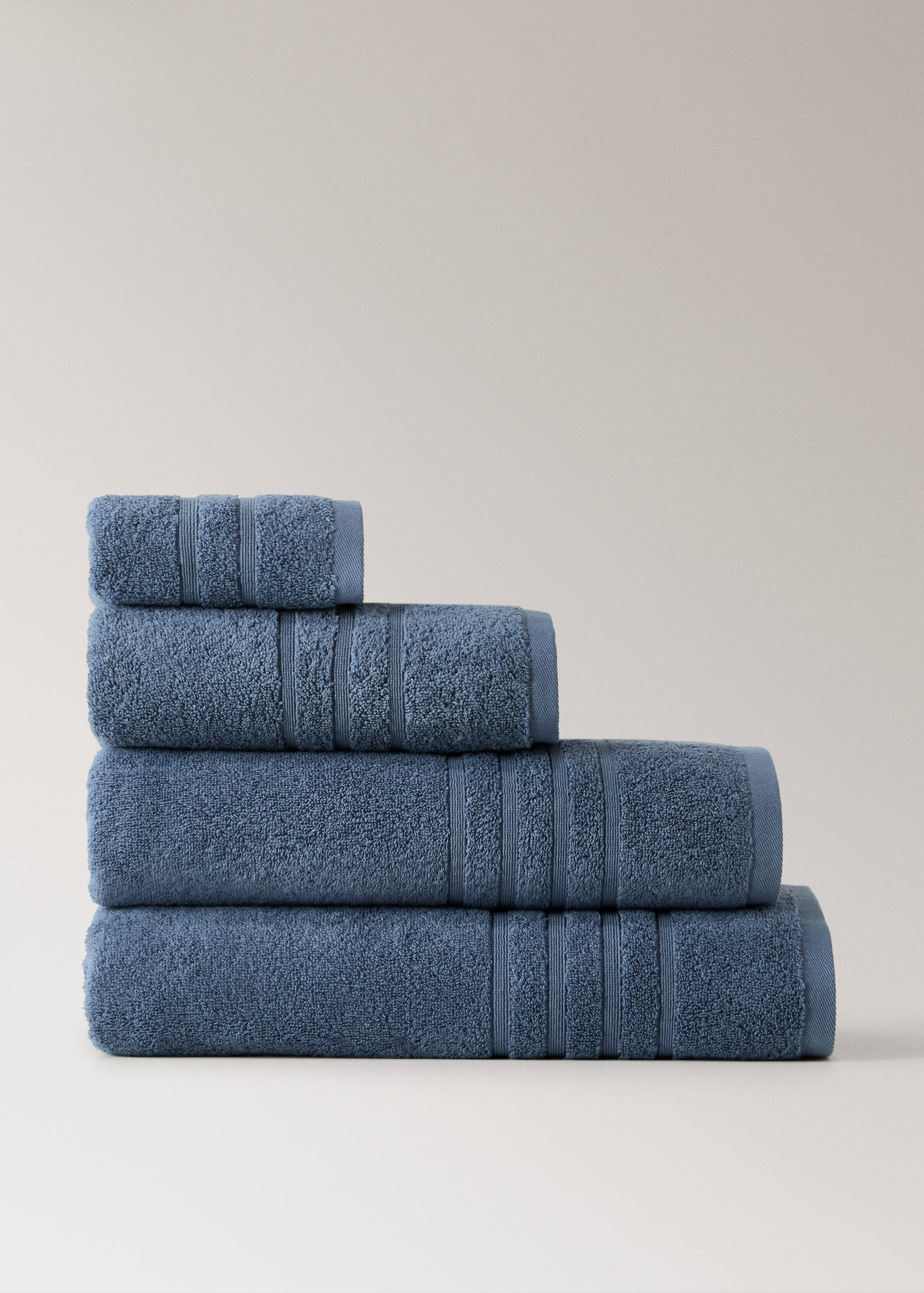 Cotton bath towel - Article without model