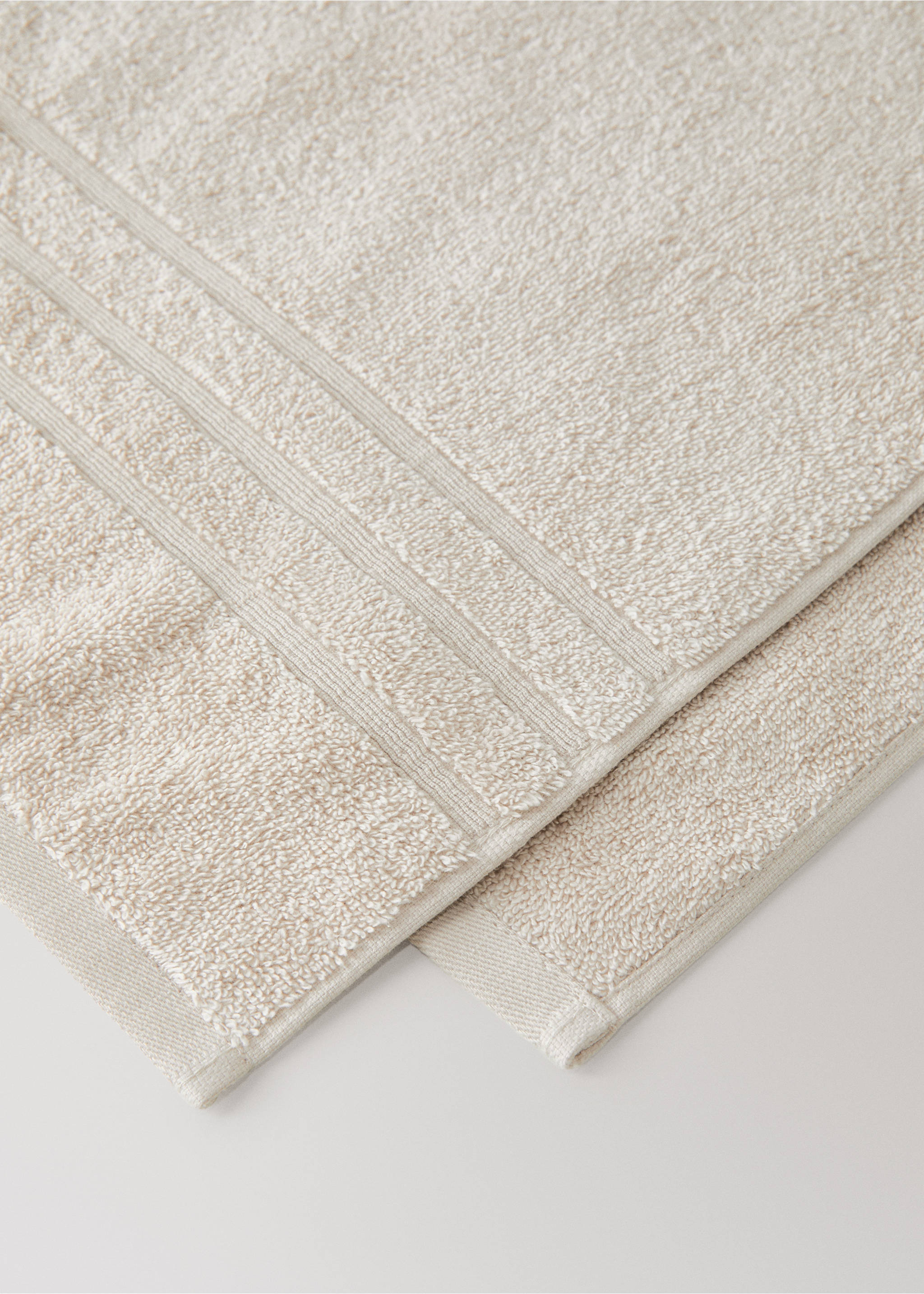 Handduk i bomullsfrotté - Detaljer om artikeln 1, Sand. Ref: 17021612-00.