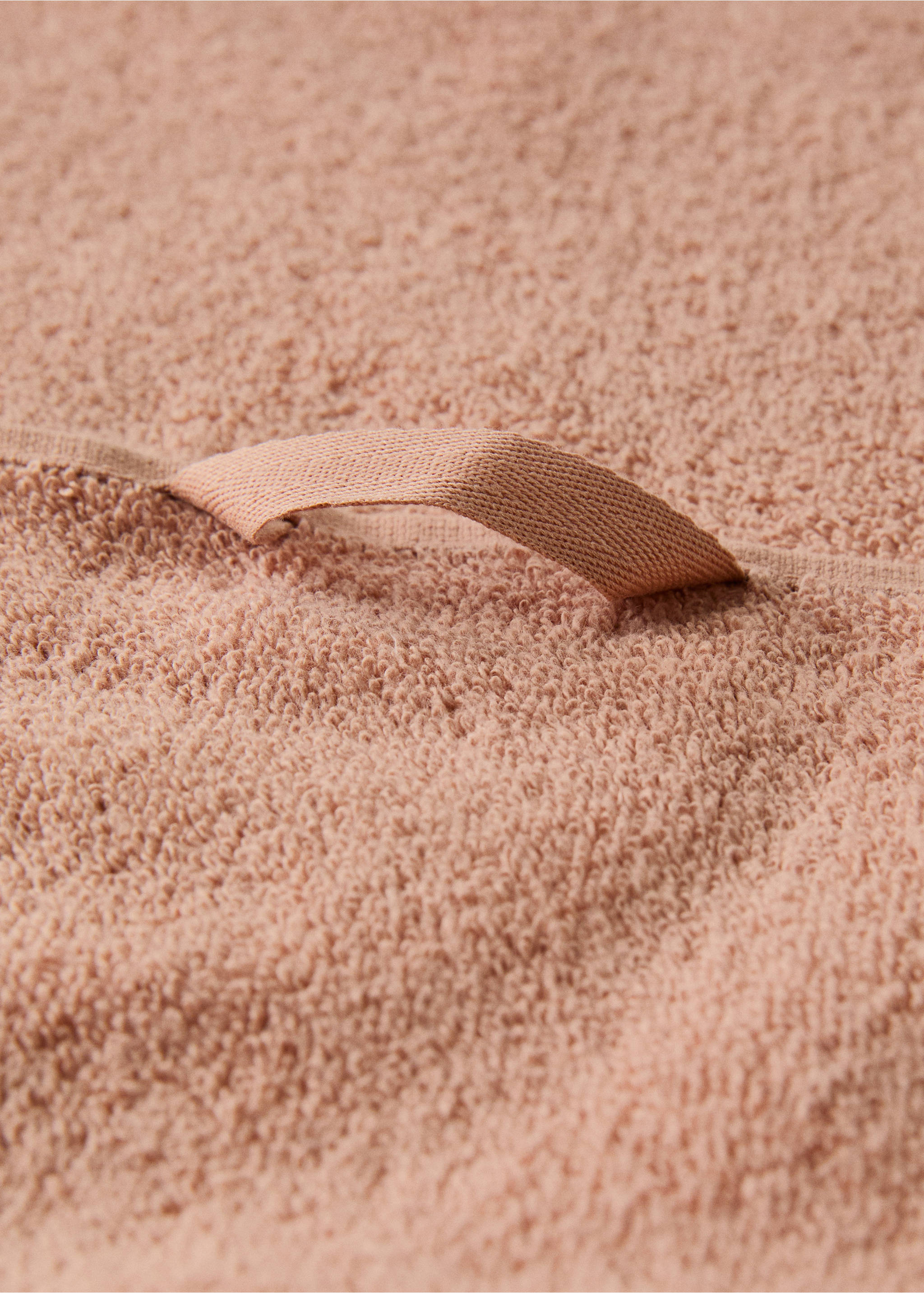 Handduk i bomullsfrotté - Detaljer om artikeln 3, Laxfärgad. Ref: 17021612-00.