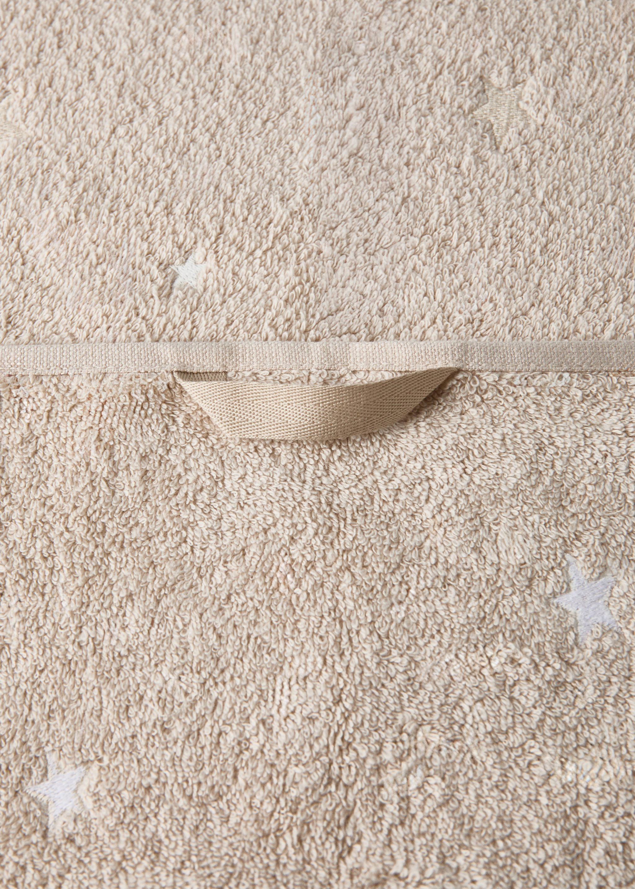 Children's bath towel with glow-in-the-dark stars - Details of the article 2