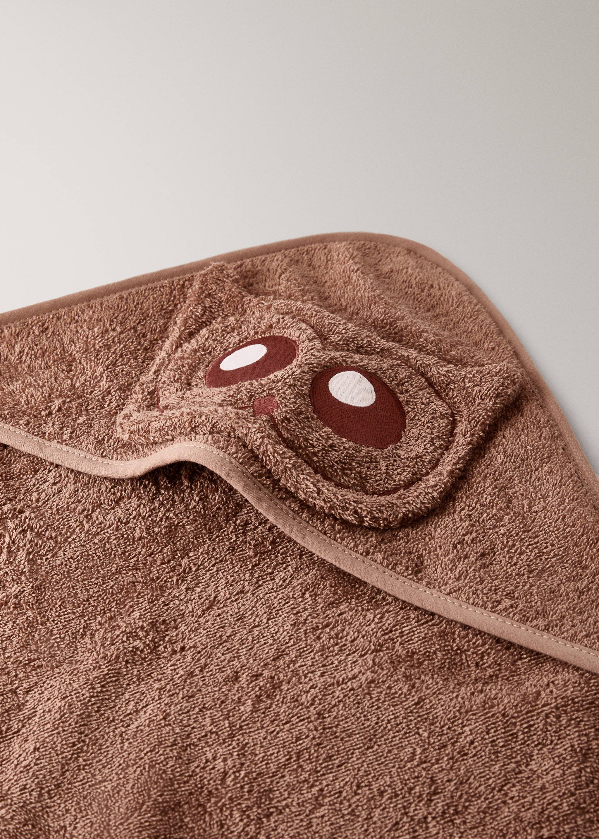 Children's terry bath cape with owl design - Details of the article 2