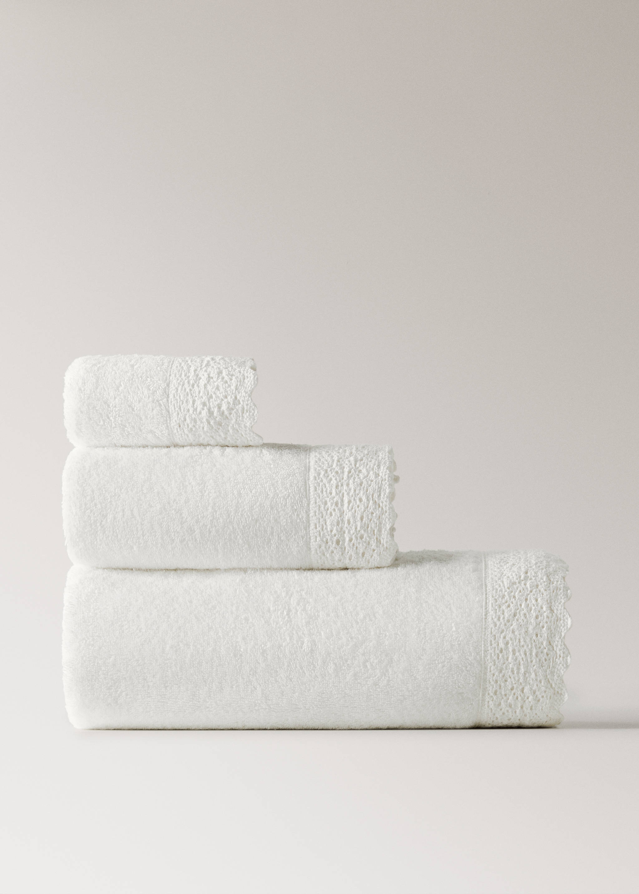 Drap de bain 100 % coton dentelle - Article sans modèle