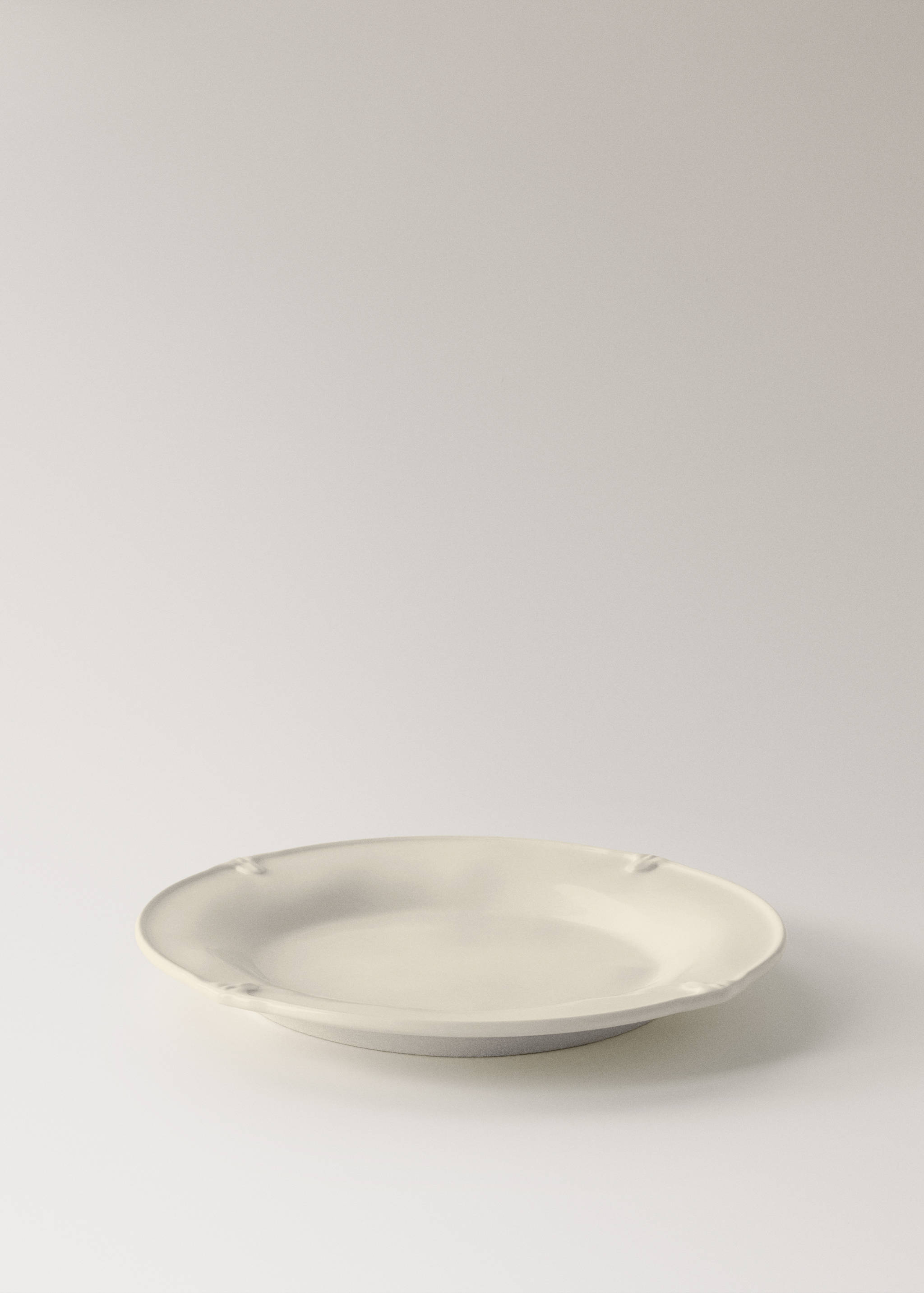Oval stoneware dessert plate - Details of the article 1