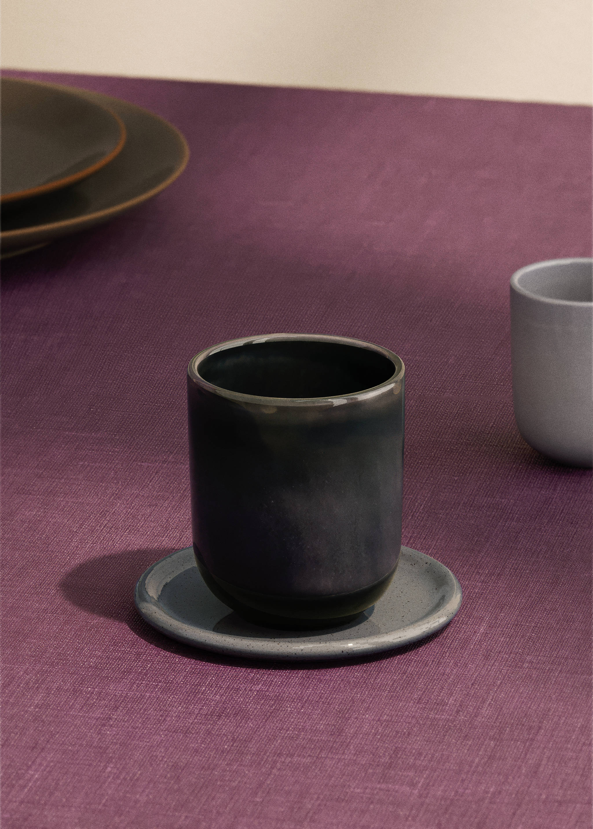 Stoneware cappuccino cup - General plane