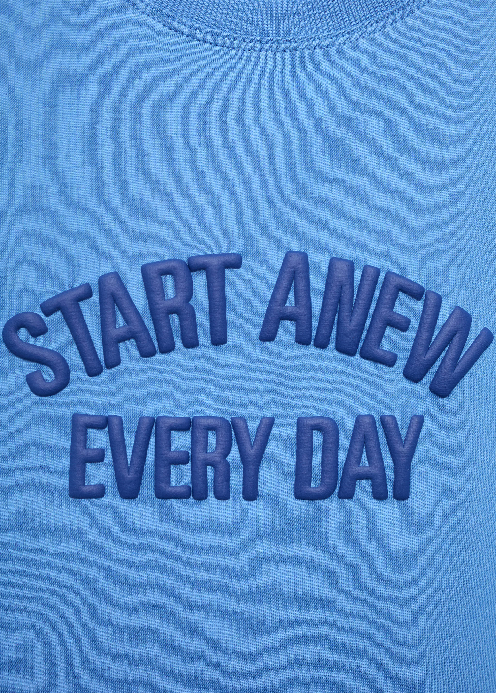 Embossed design T-shirt - Details of the article 8