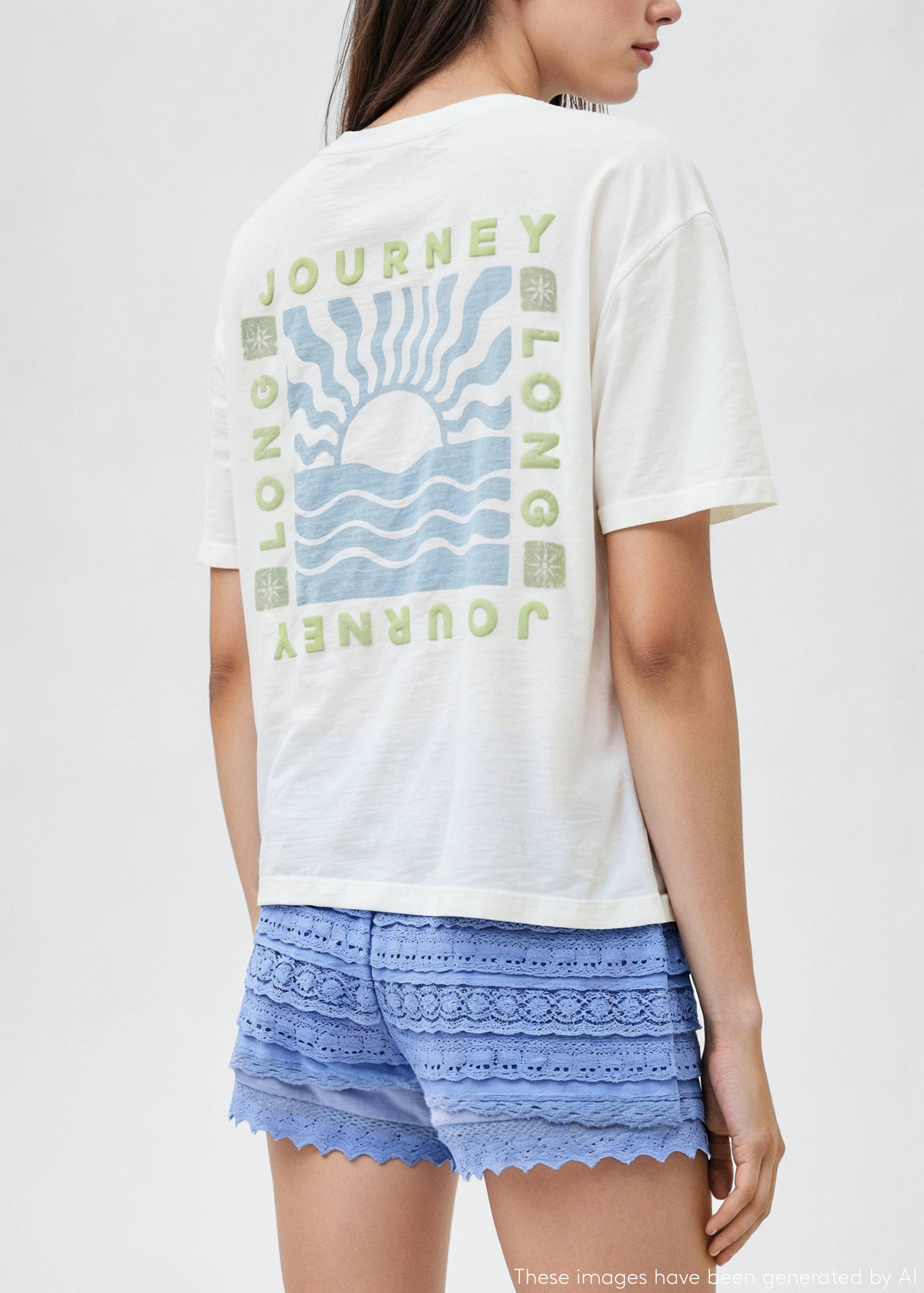 Knot crop T-shirt - Reverse of the article