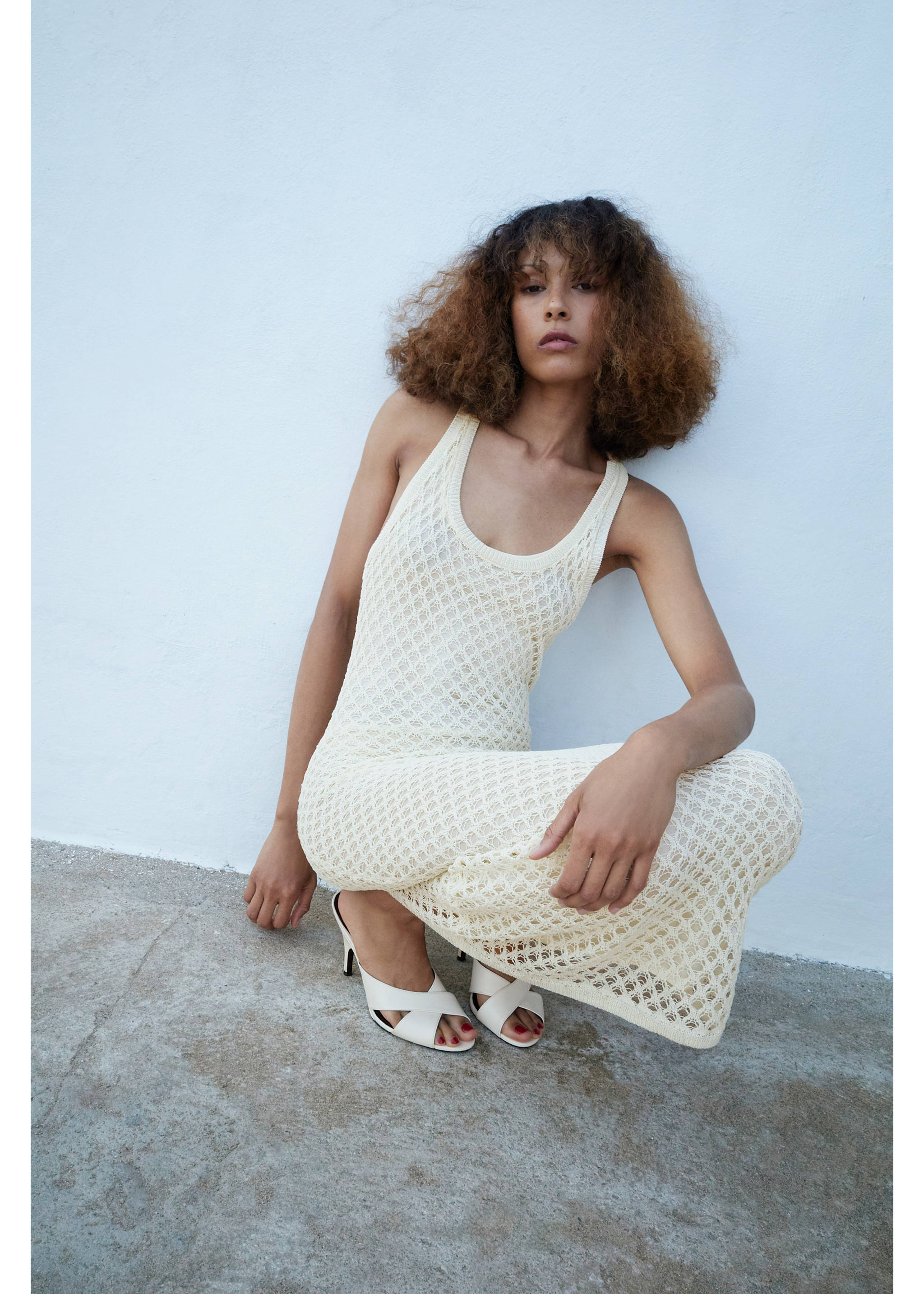 Crochet long dress - Details of the article 6, Ecru. Ref: 17022904-00.