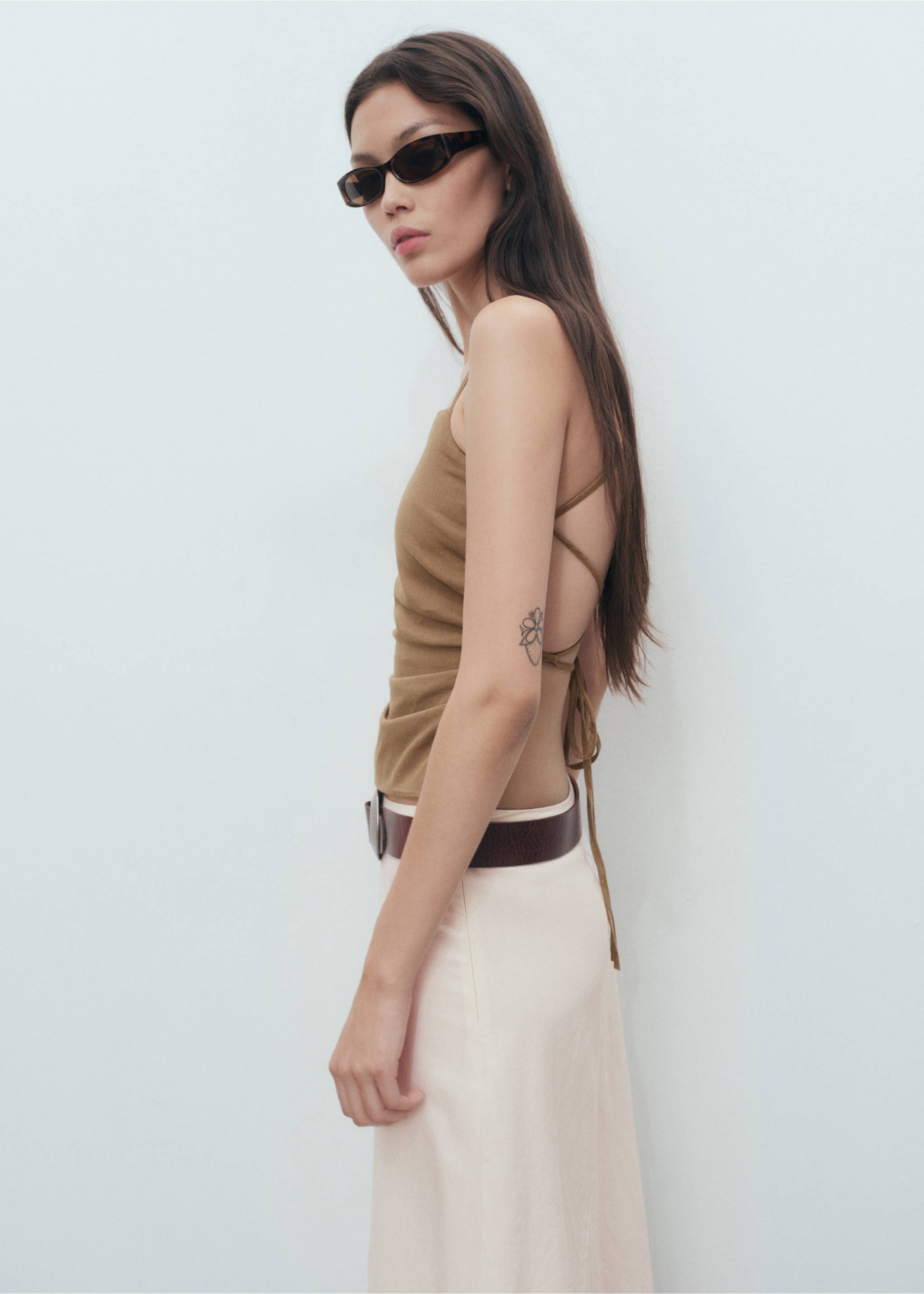 Cross-back draped top - Medium plane, Sand. Ref: 17022908-00.