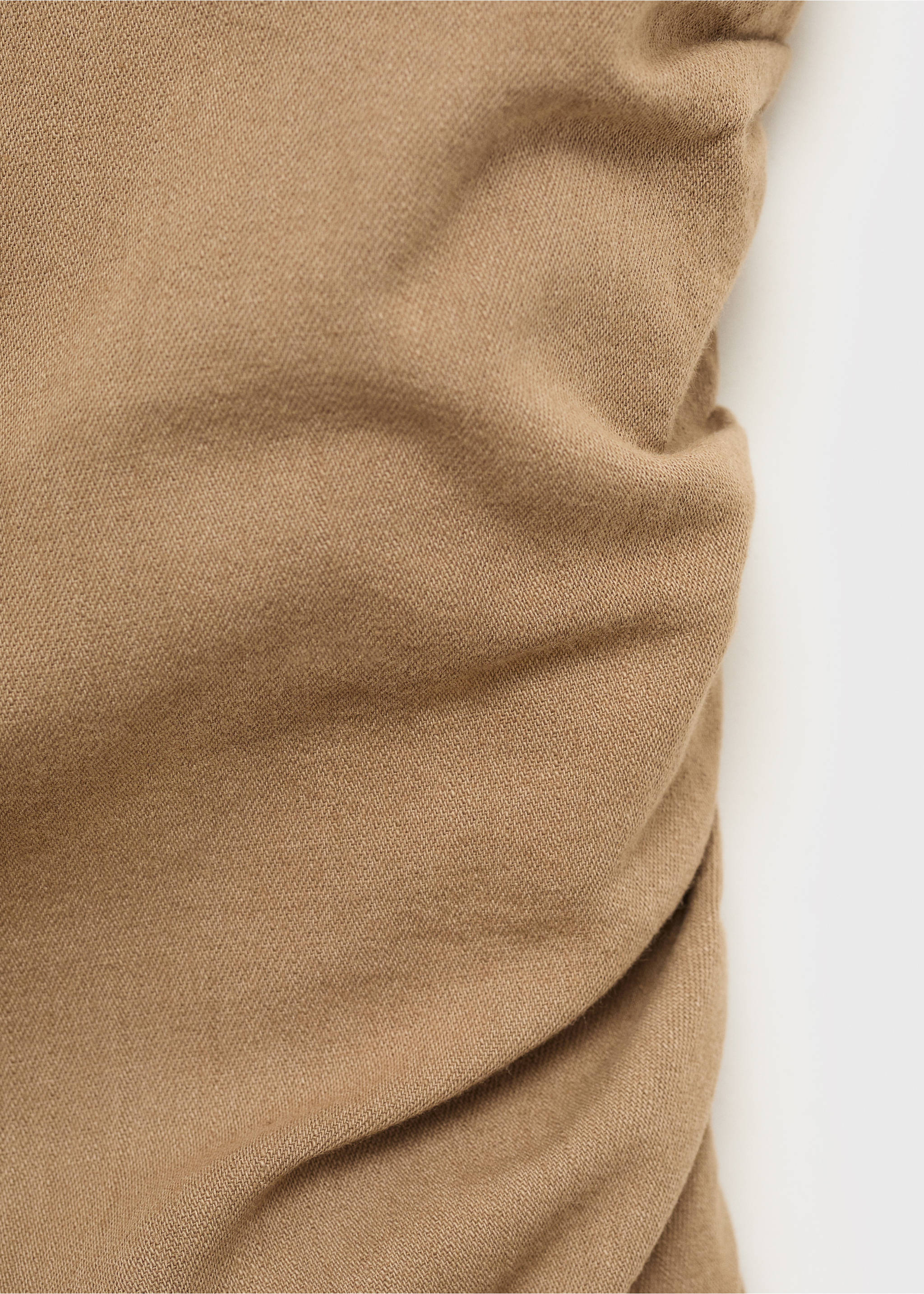 Cross-back draped top - Details of the article 8, Sand. Ref: 17022908-00.