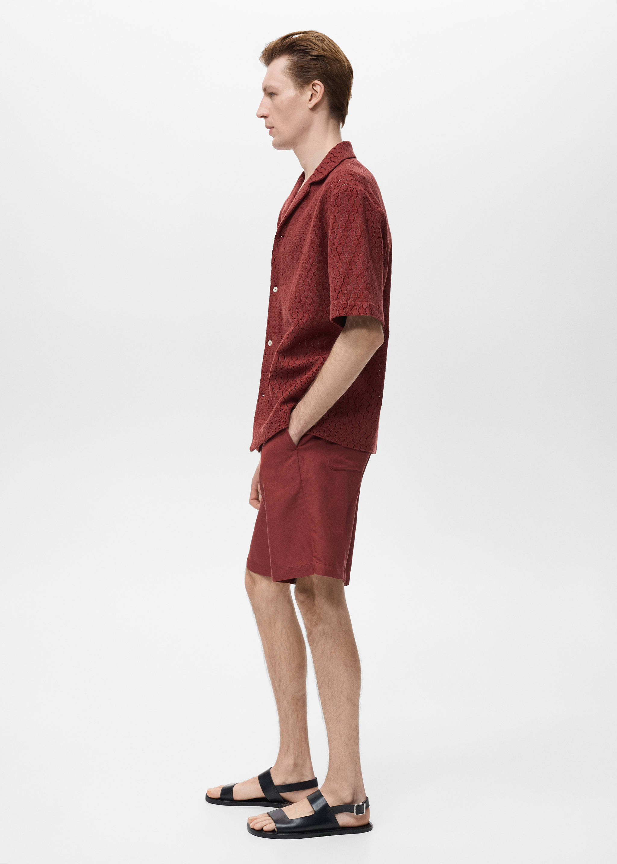 بلوزة قطنية مخرمة - تفاصيل المنتج 2