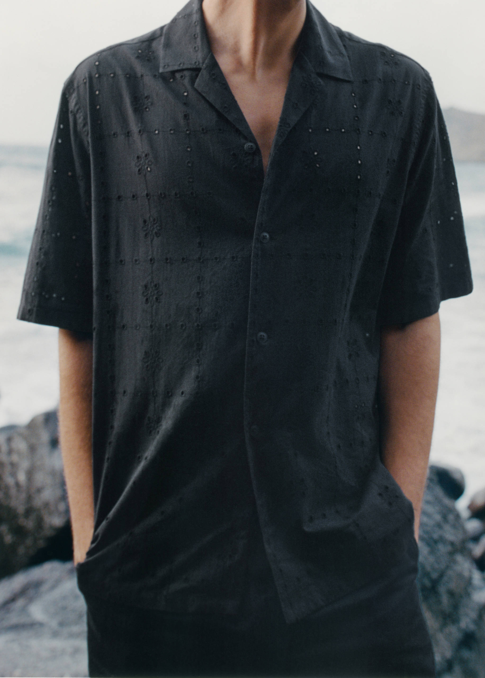 Kemeja bordir berlubang - Rincian barang 3