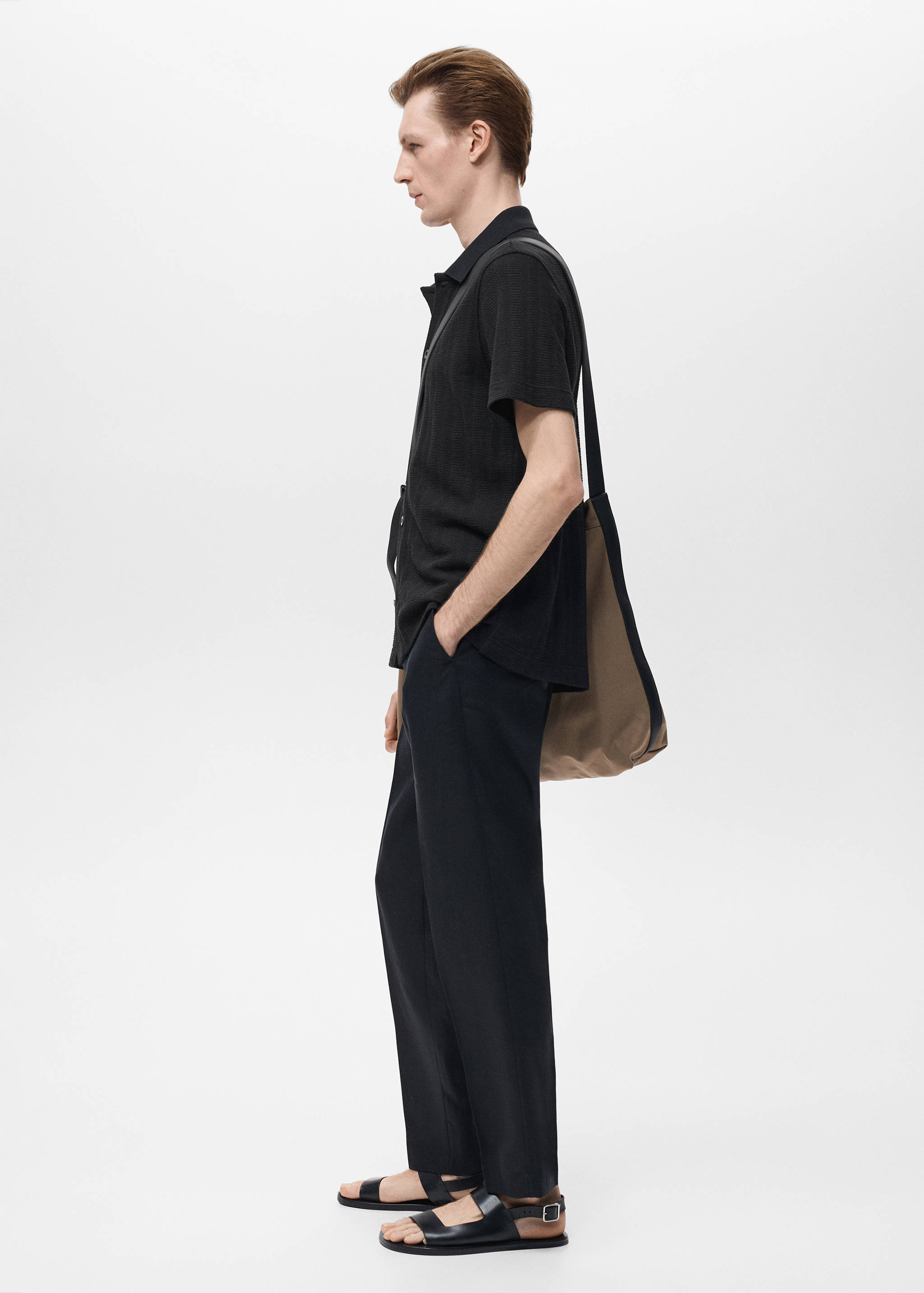 Structured knitted shirt - Details of the article 2