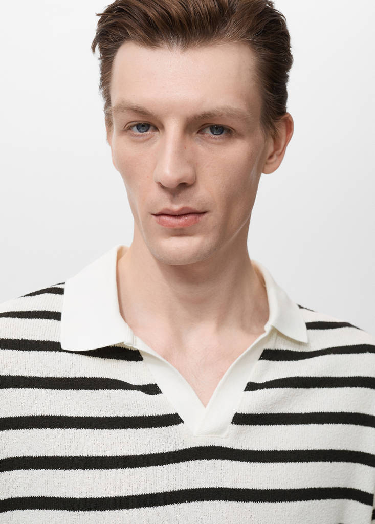 Striped textured knitted polo shirt — Off White