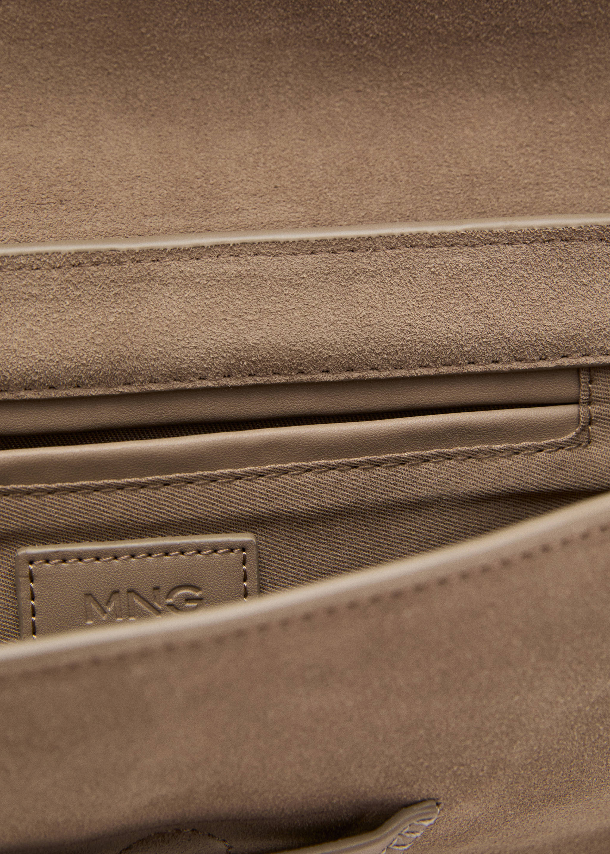 Sac porté épaule en daim - Détail de l'article 4