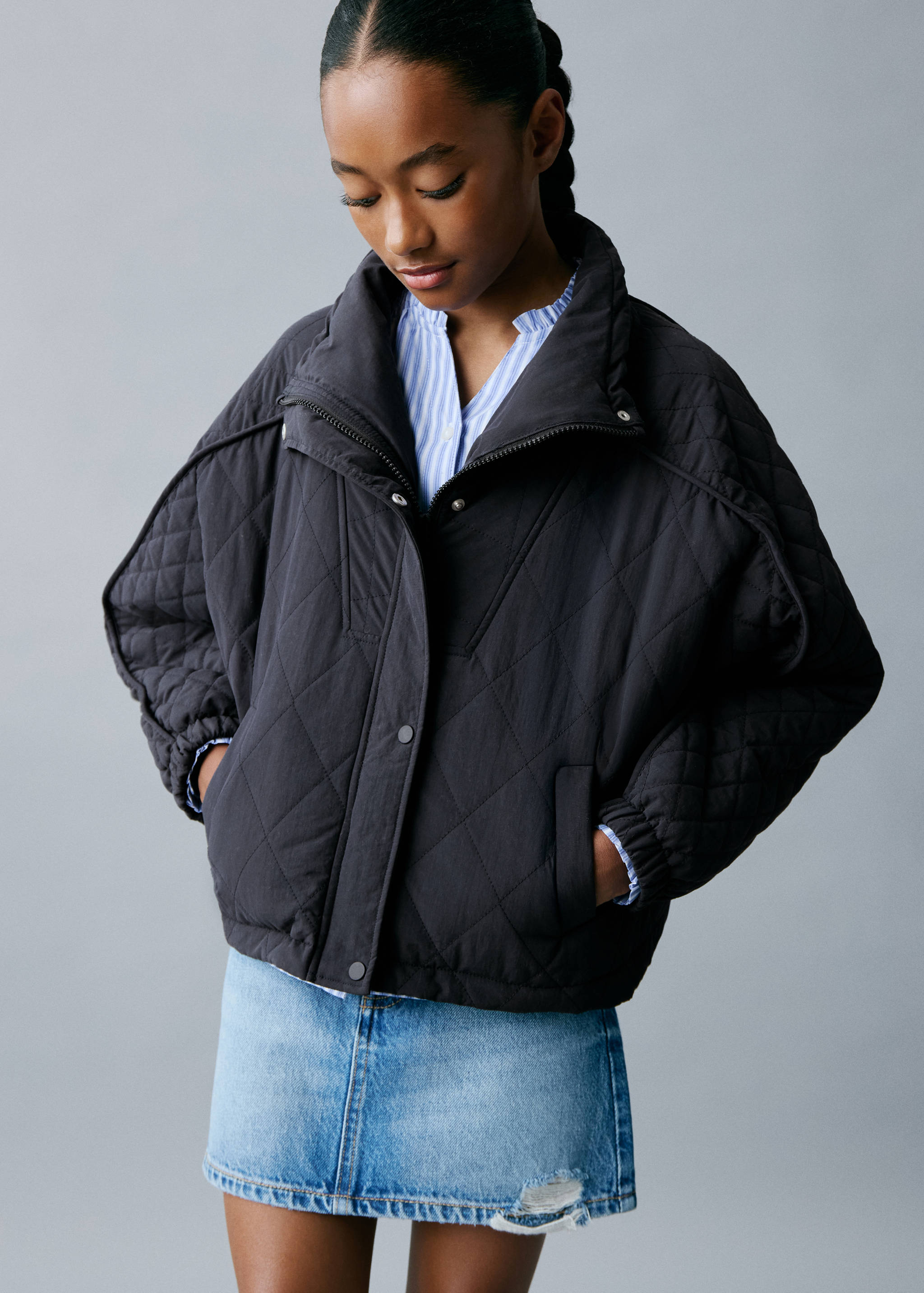 Anorak acolchado oversize - Plano medio