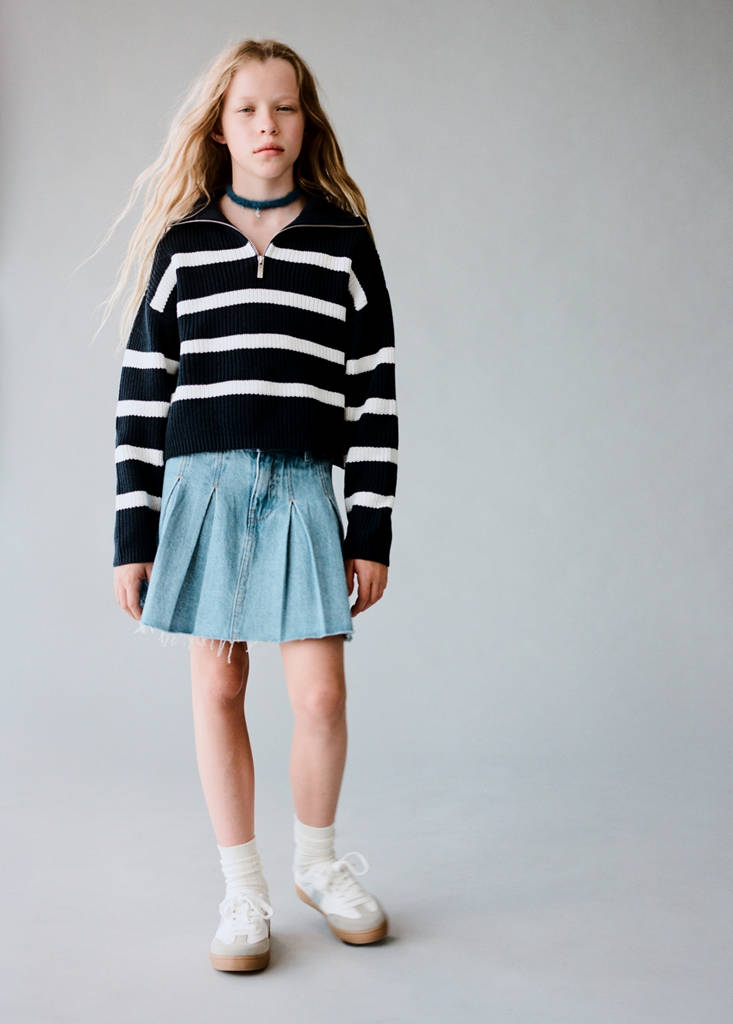 Knitted sweater with perkins neck — Navy