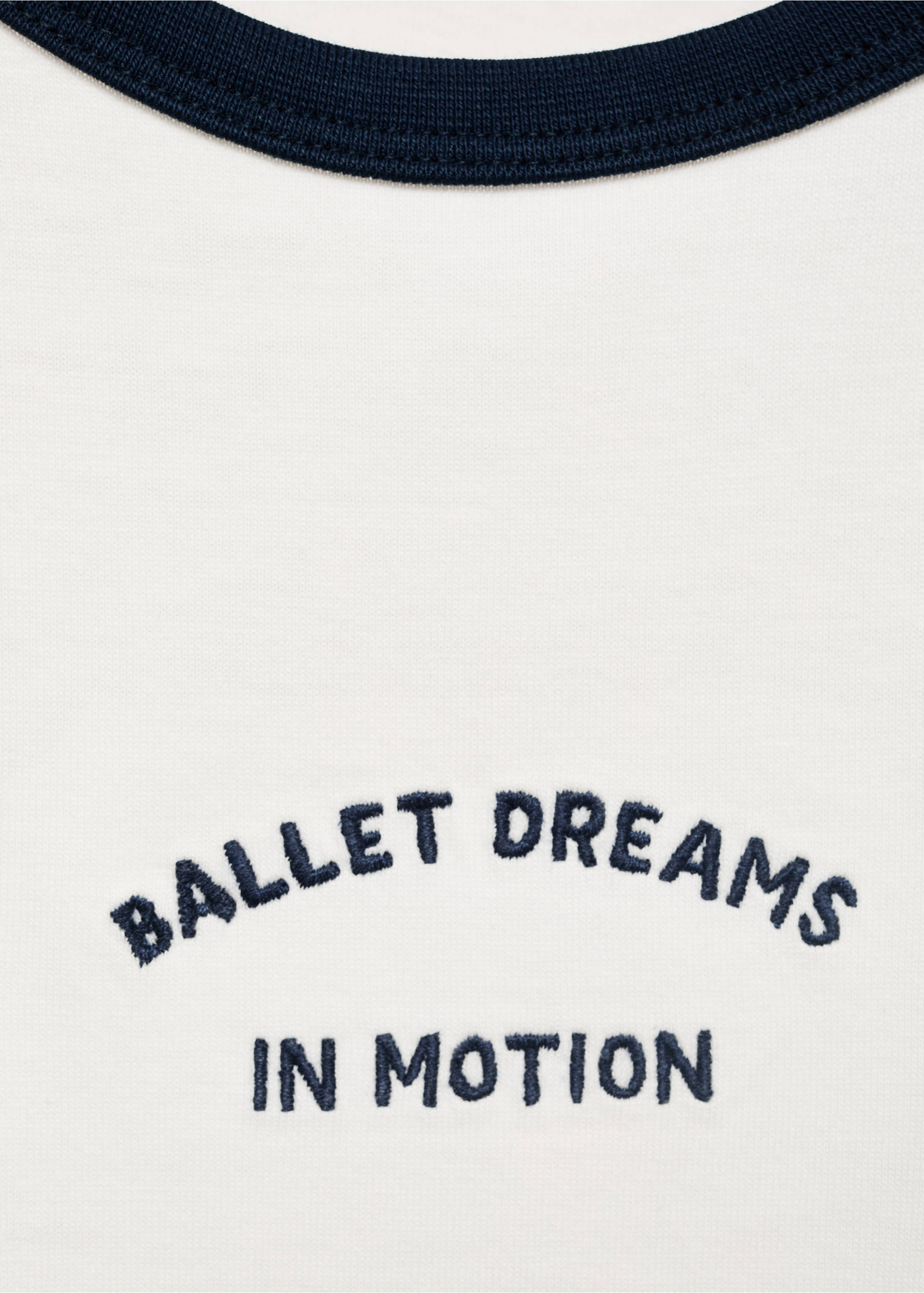 T-shirt with embroidered contrasting collar - Details of the article 8, Off White. Ref: 17023284-00.