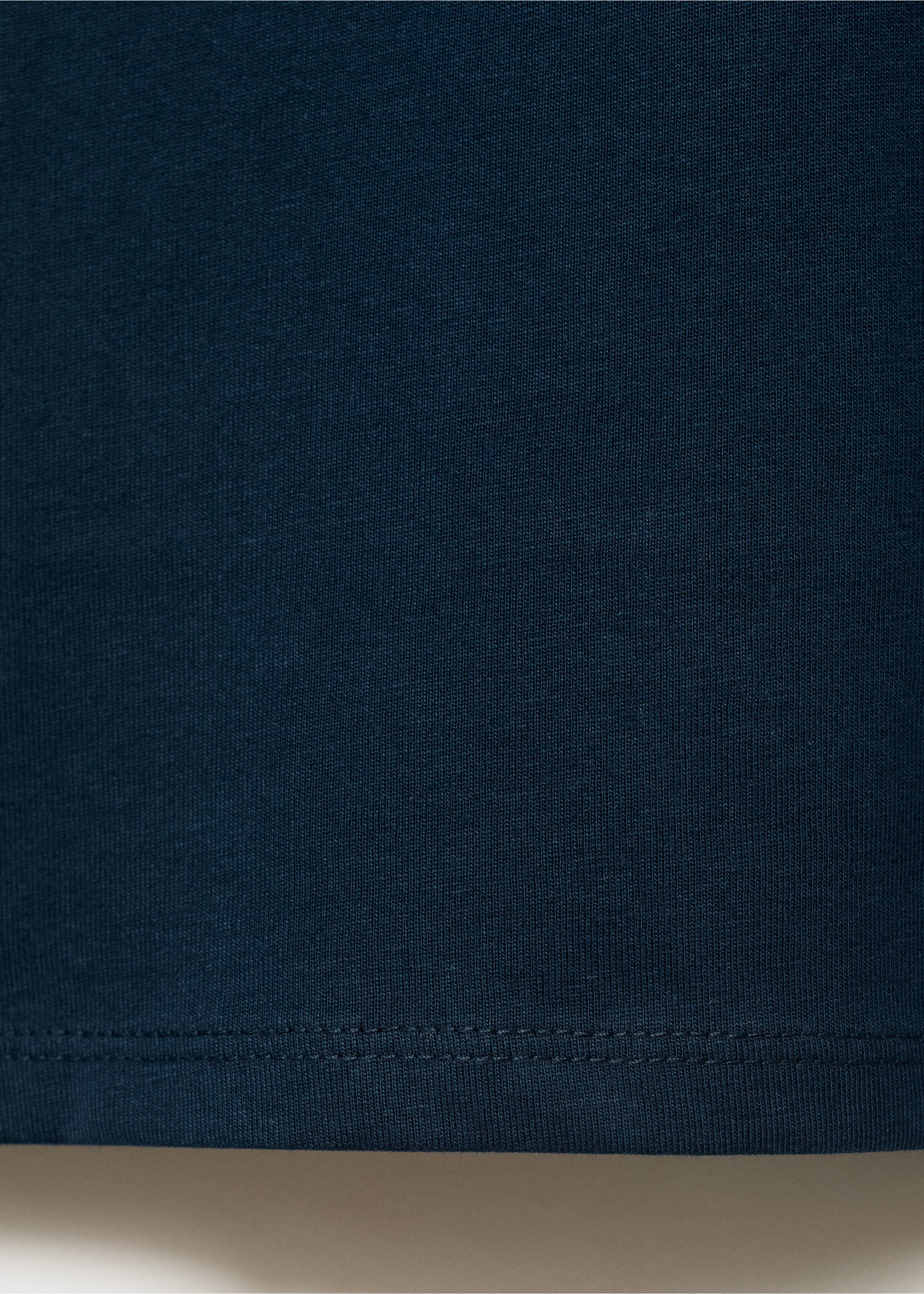Camiseta bordada cuello contraste - Detalle del artículo 0, Azul marino. Ref: 17023284-00.