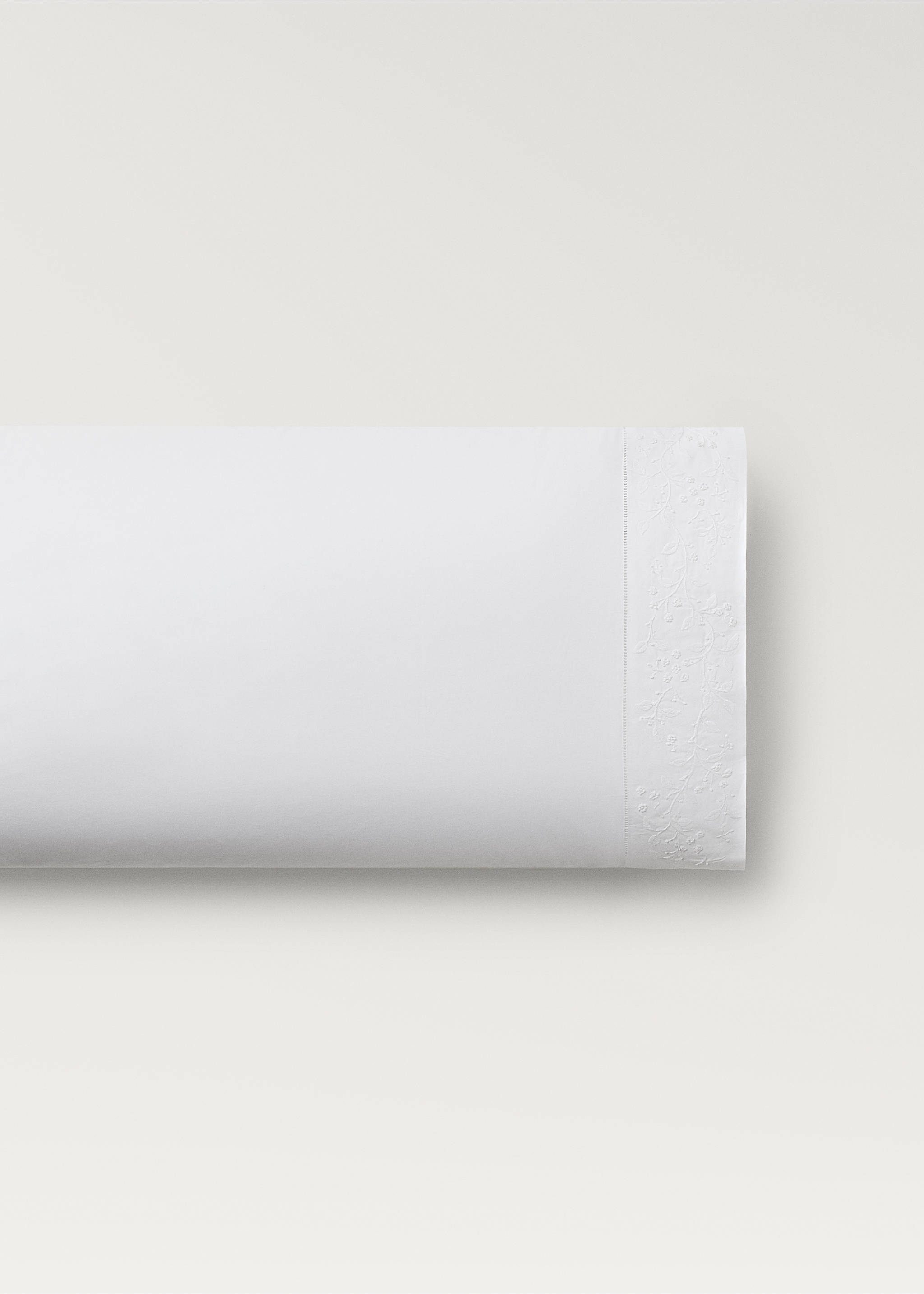 Çiçek işlemeli perkal pamuklu yastık kılıfı 45x110 cm - Modelsiz ürün, Beyaz. Ref: 17023310-00.